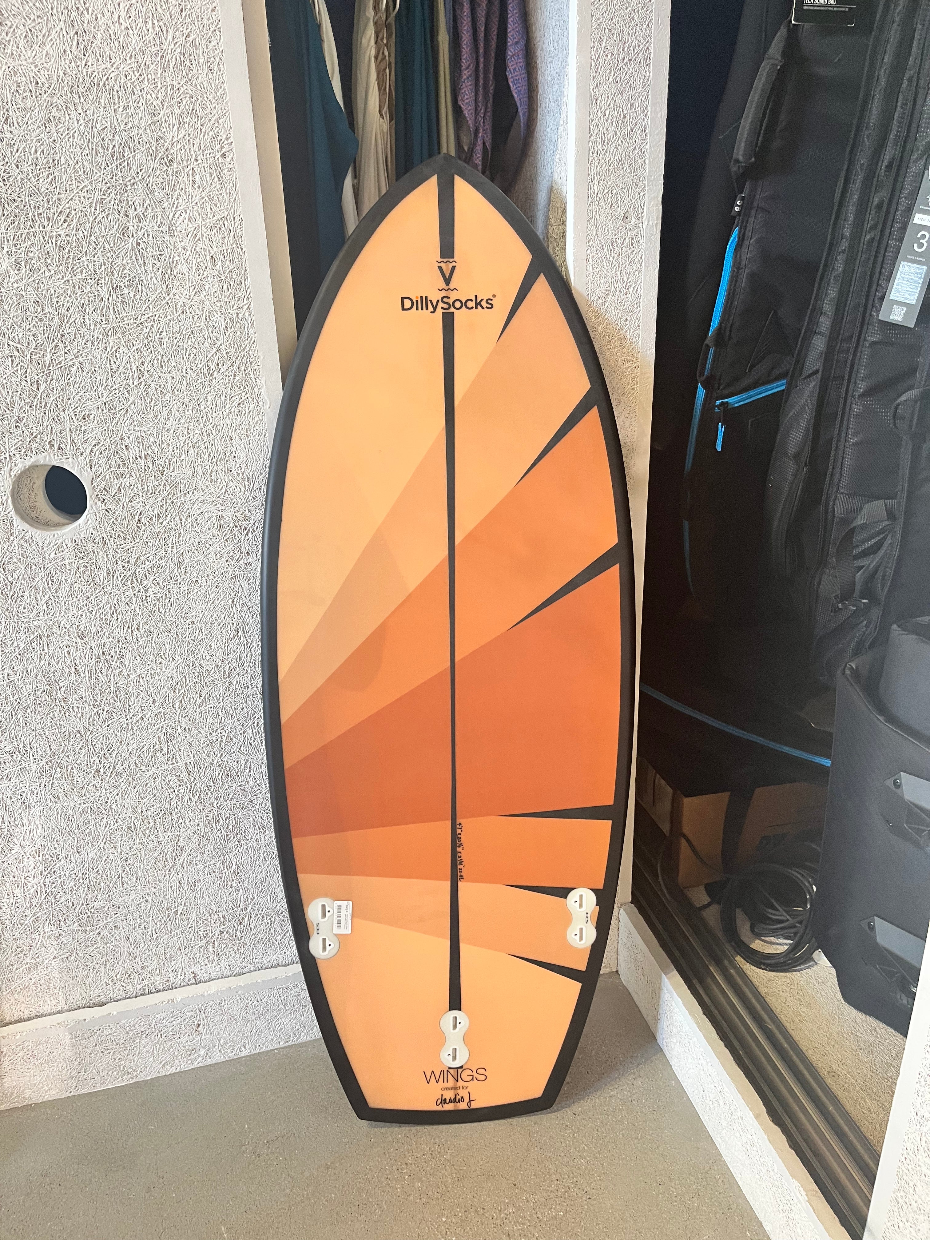 Visitor Surfboards Wake Great White 4'7 Custom