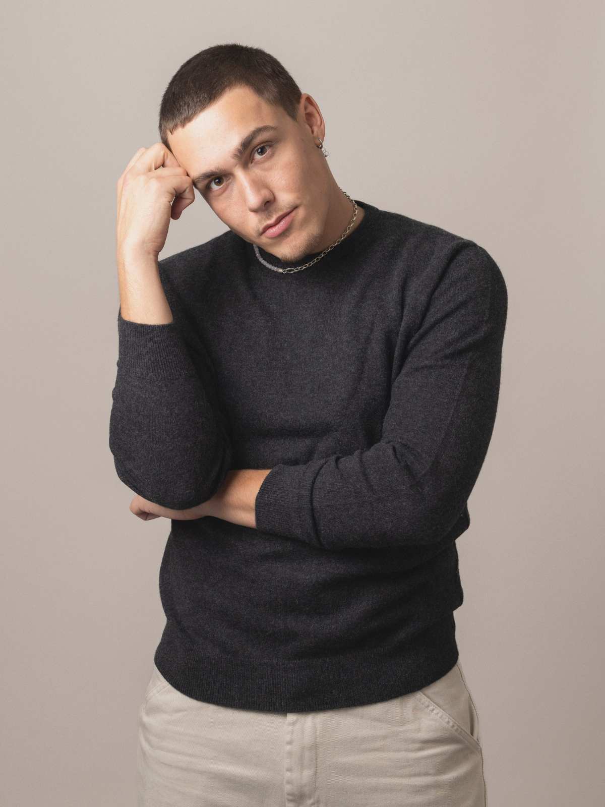 Visitor Clothing Men's Cashmere Sweater Charcoal