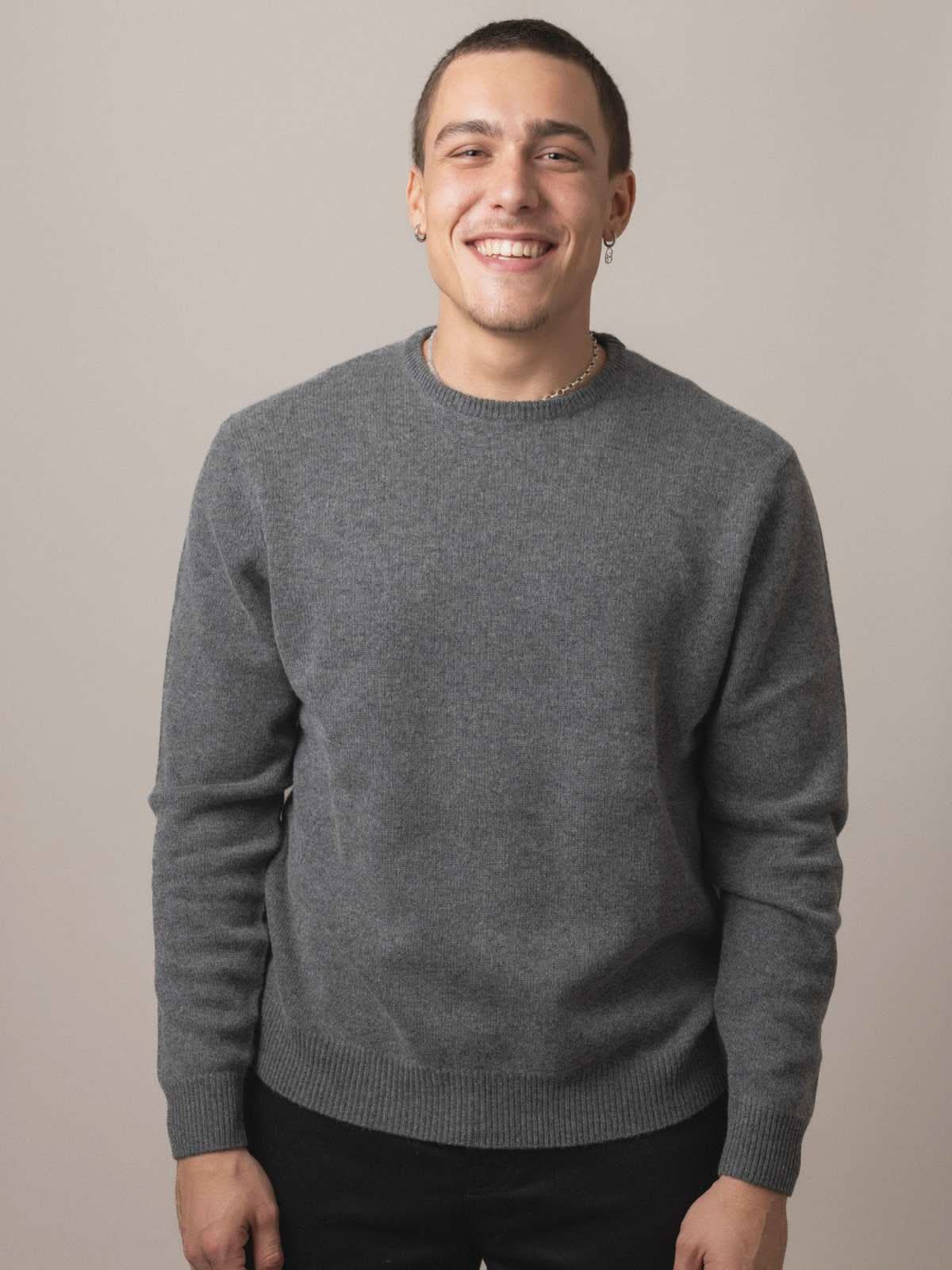 Visitor Clothing Men's Merino Cashmere Sweater Dark Grey