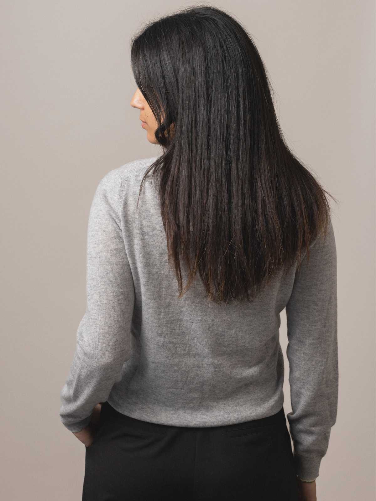 Visitor Clothing Women's Cashmere Airspun Sweater Oxford Grey