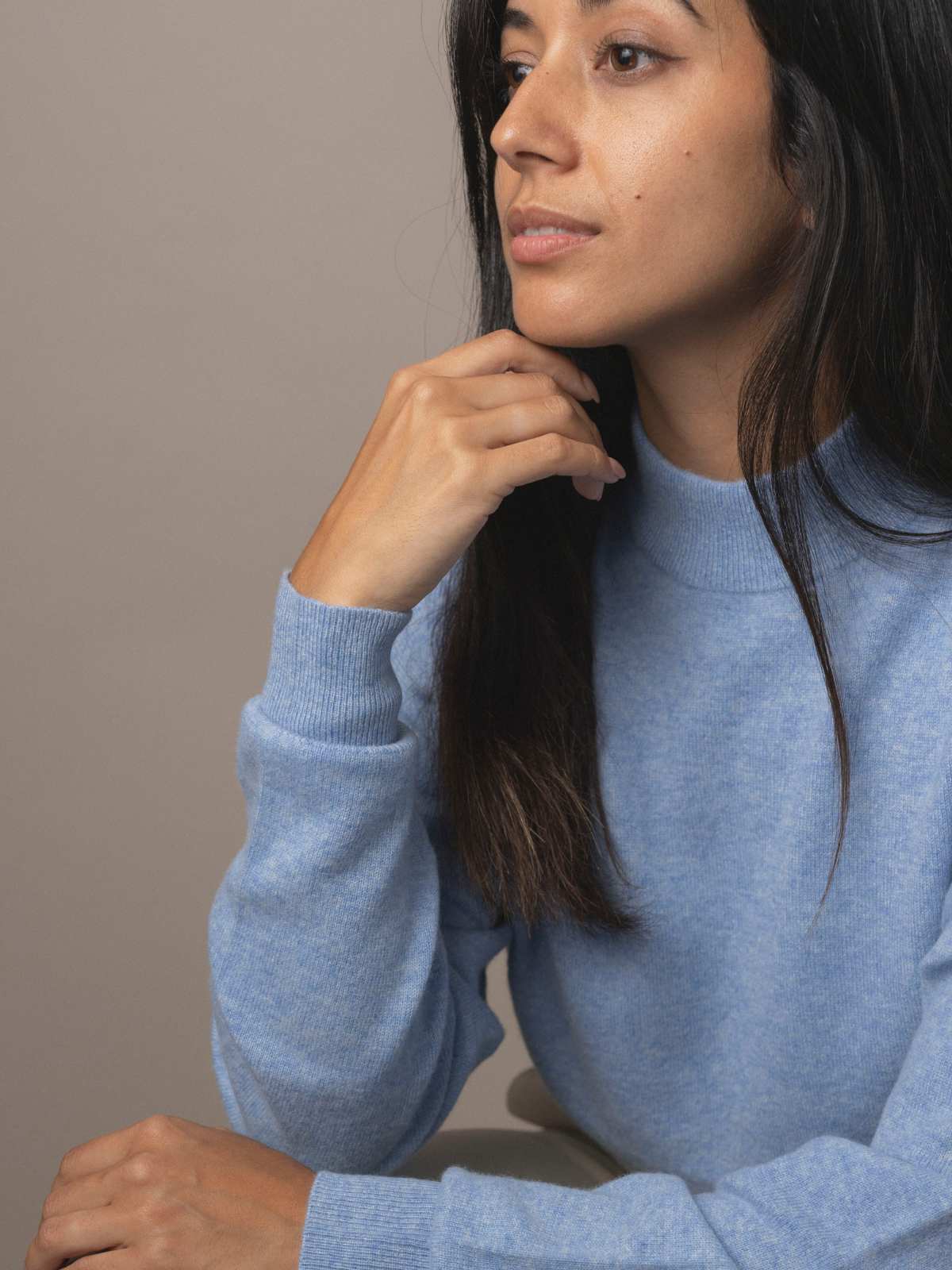 Visitor Clothing Women's Cashmere Sweater Stonewash Blue