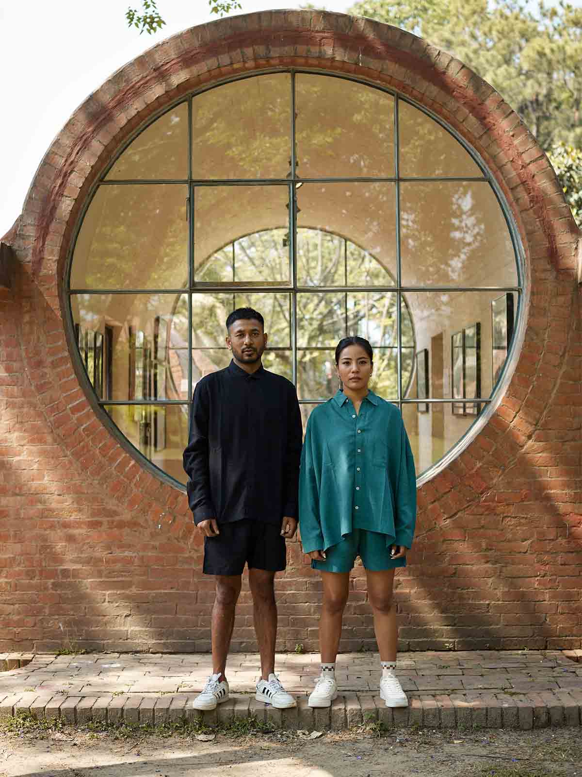 Arniko Rishi Shorts Black Banana