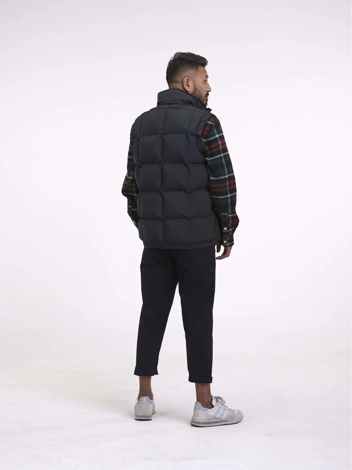 Arniko Vest Anil Black Ripstop White Emb.