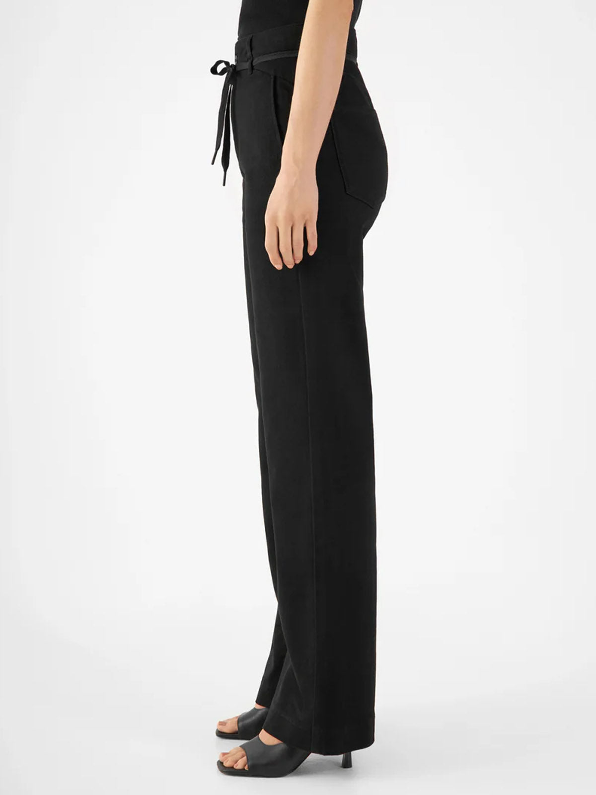 DAWN DEW Flared Stay Black Denim L30