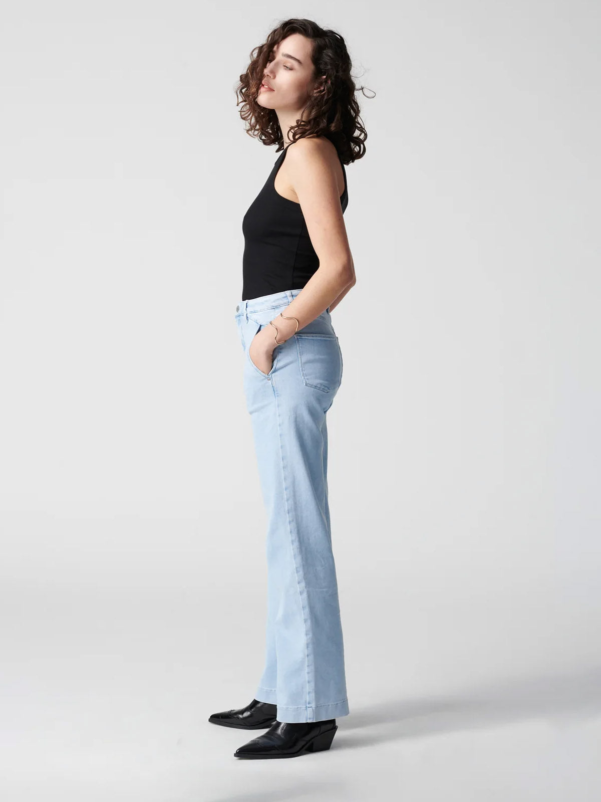 DAWN Dew Flared Soft Denim Bright Blue L28