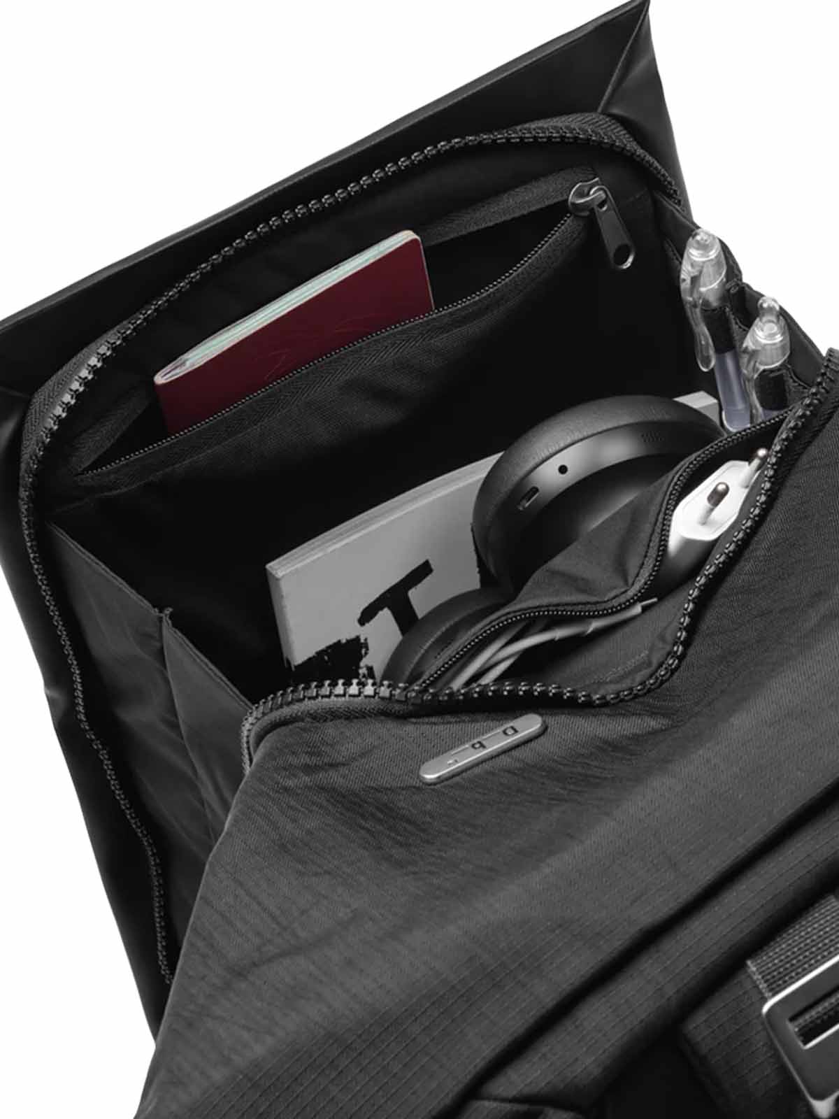 Db Entour Backpack 26L Black Out