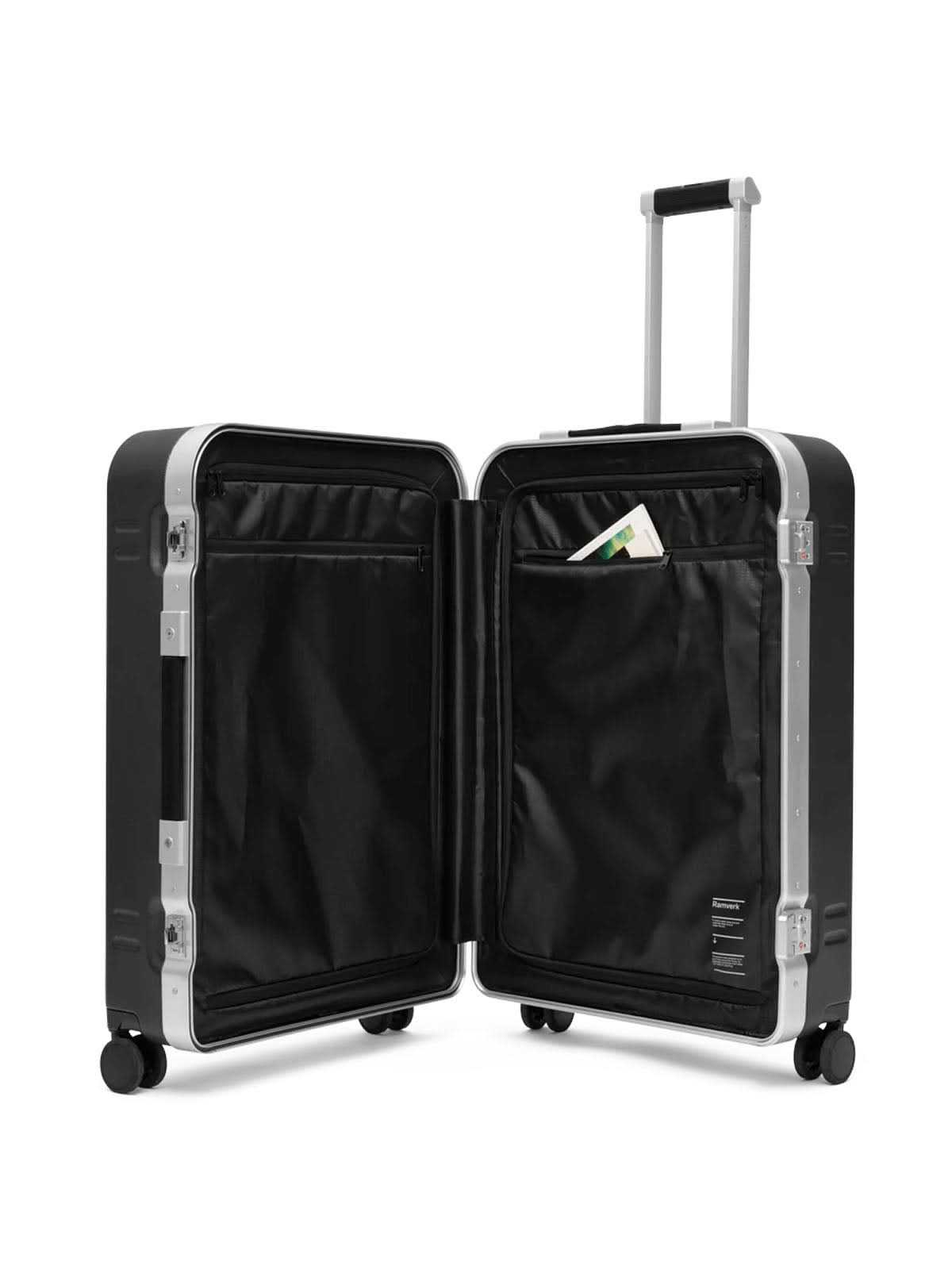 Db Ramverk Pro Check-In Large Black Out