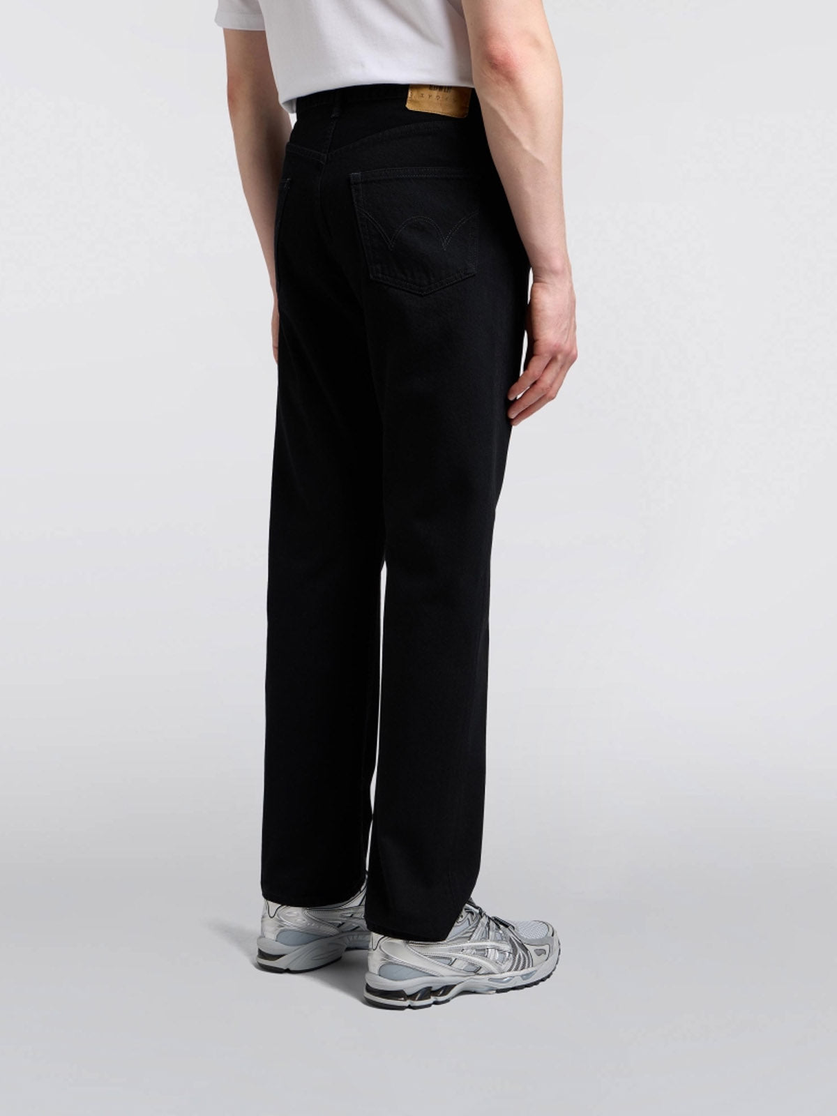 Edwin 13oz Kaihara Regular Straigth Jeans Black Unwashed L32