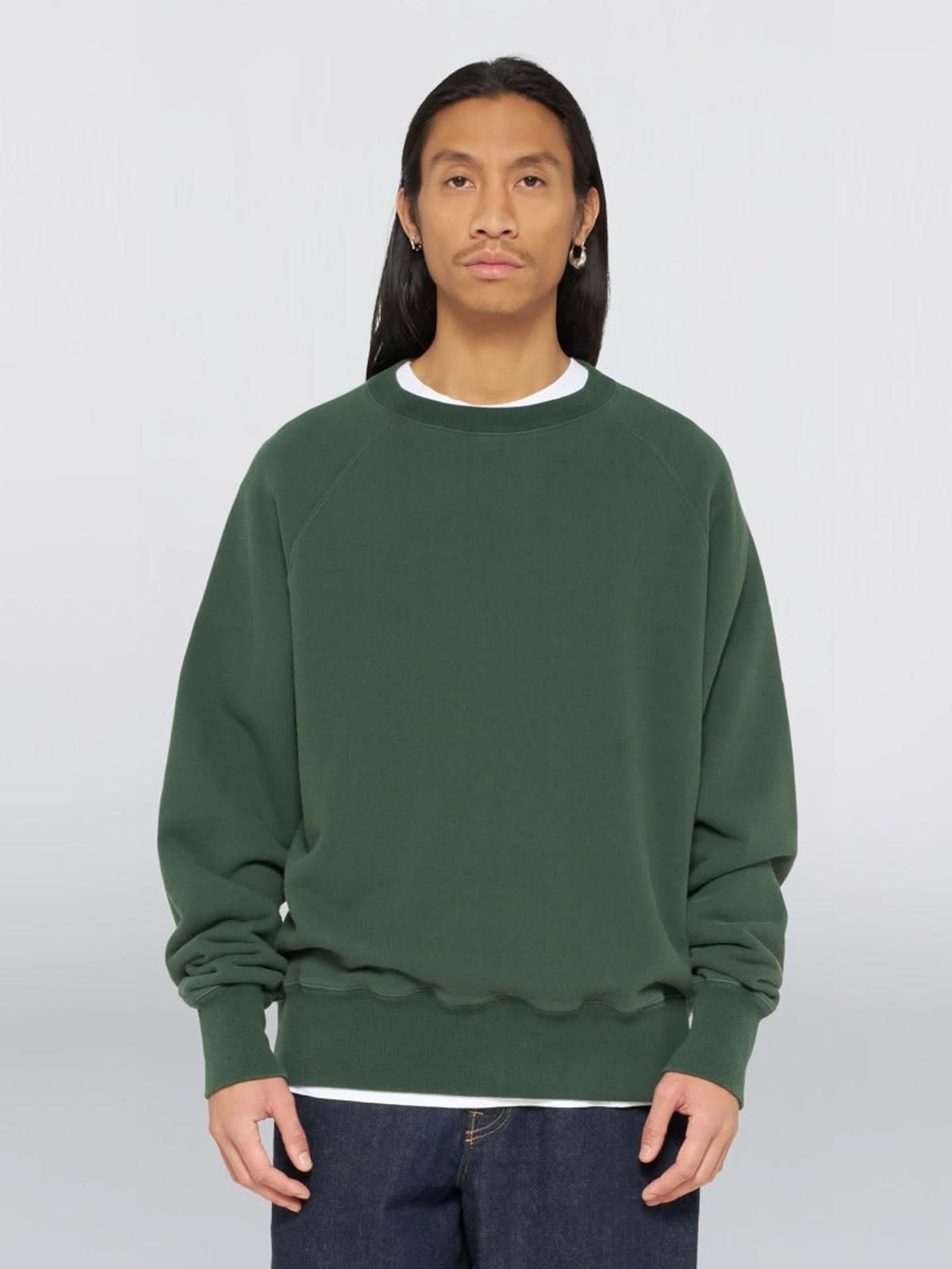 Edwin Raglan Sleeve Crew Green Ozone