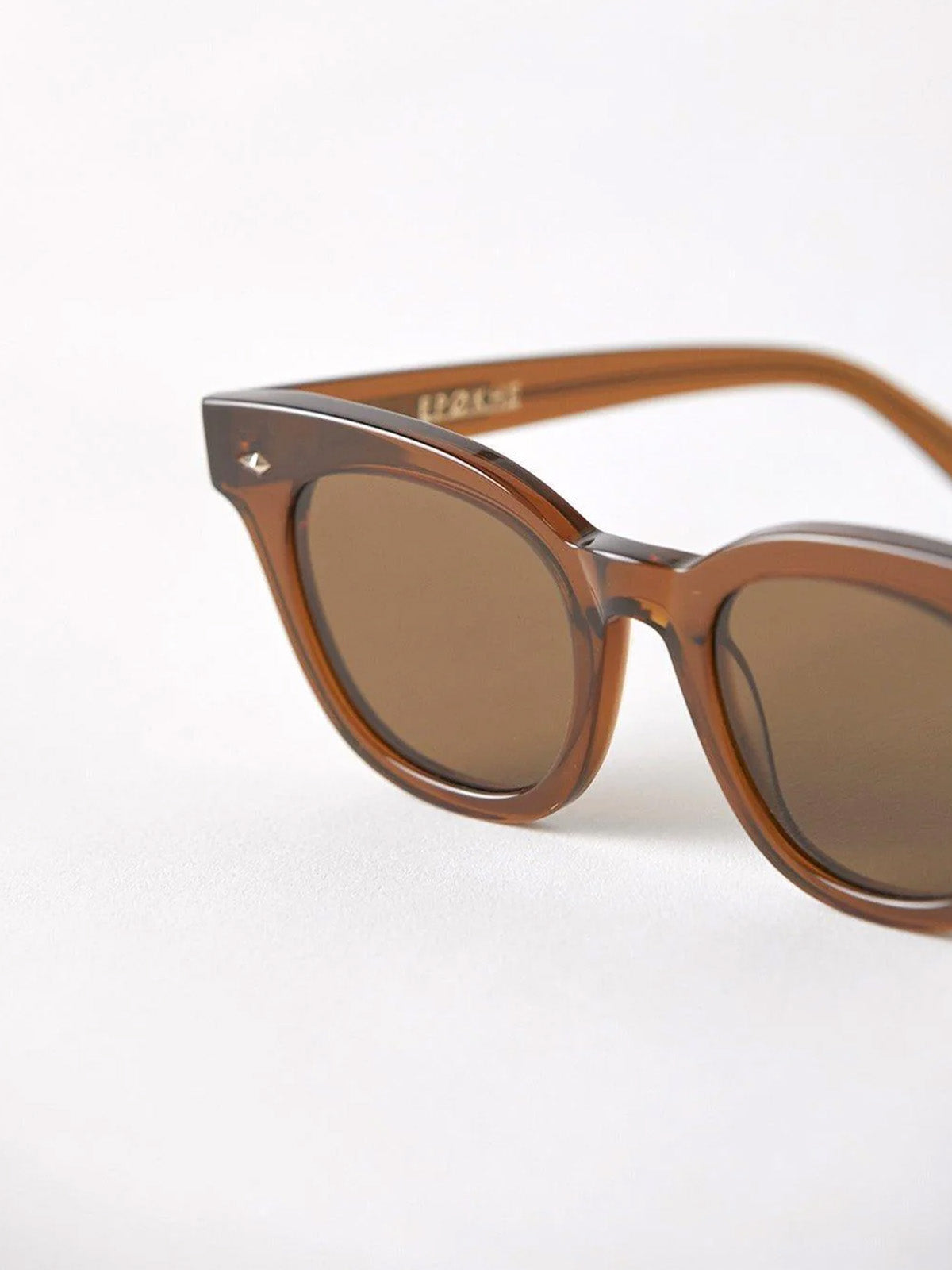 Epokhe Dylan Tobacco Polished / Brown Zero