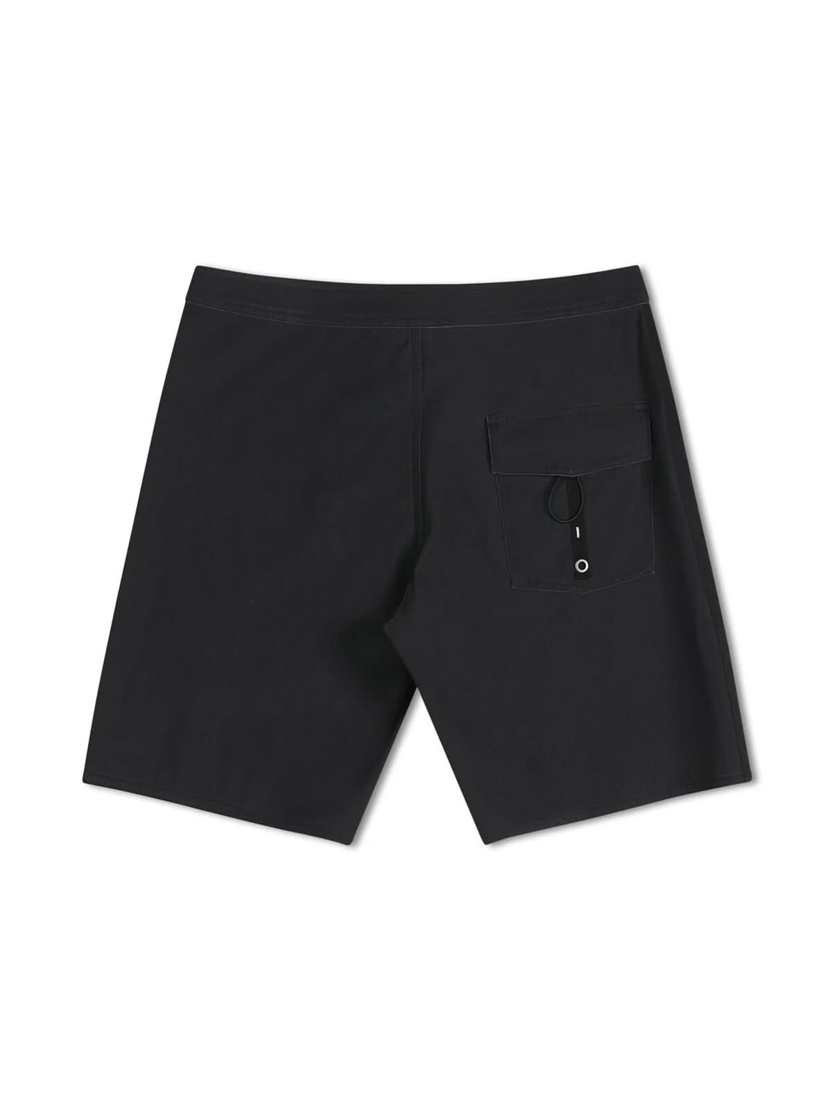 Former System 19' Trunk Black