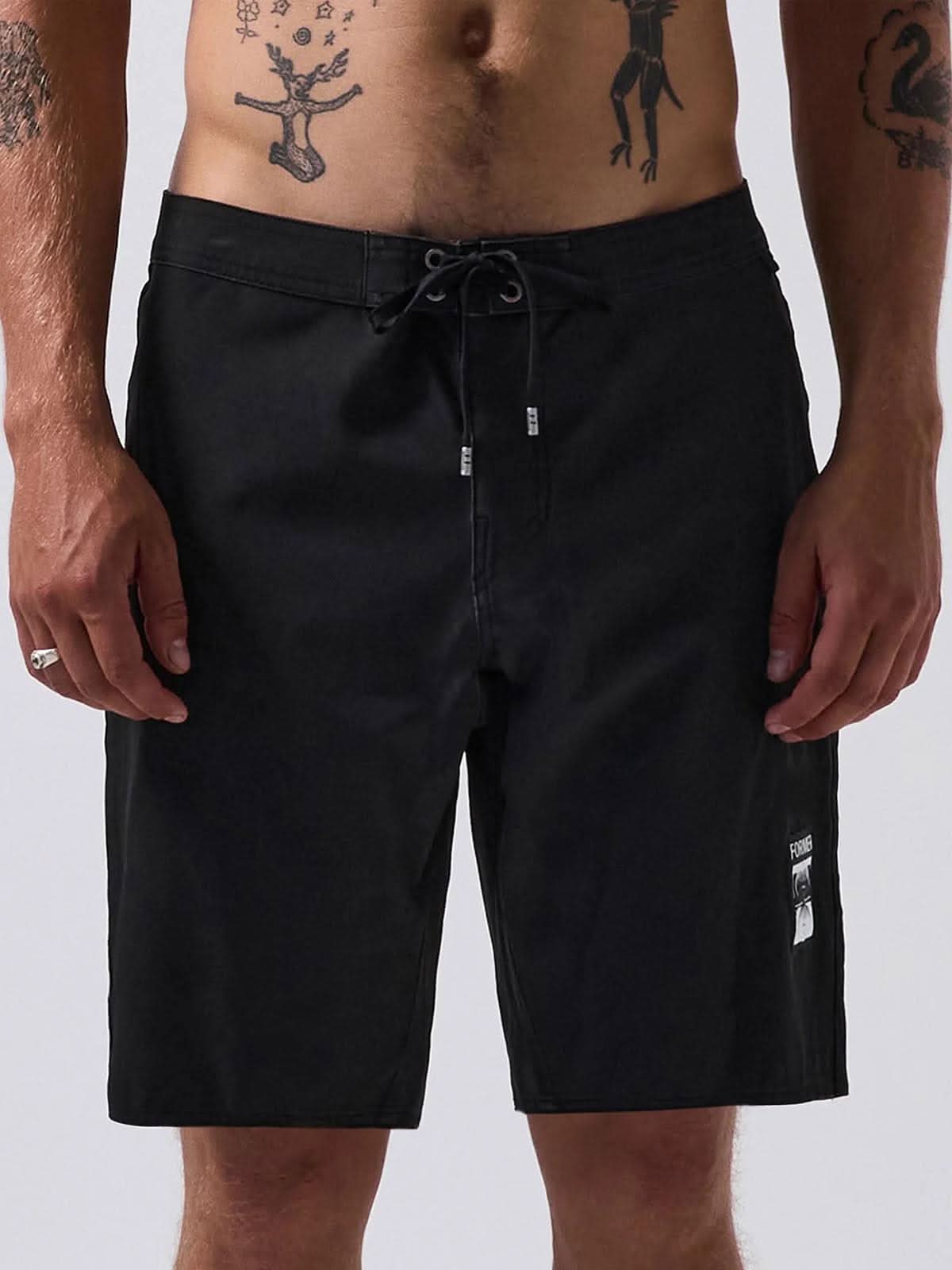 Former System 19' Trunk Black
