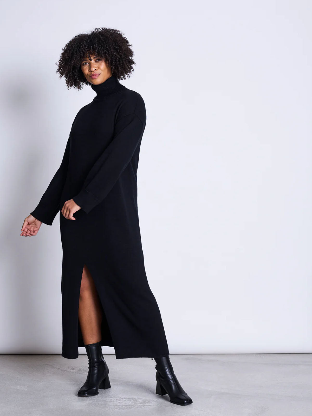 Jan 'n June Midi Knit Dress Inari Black