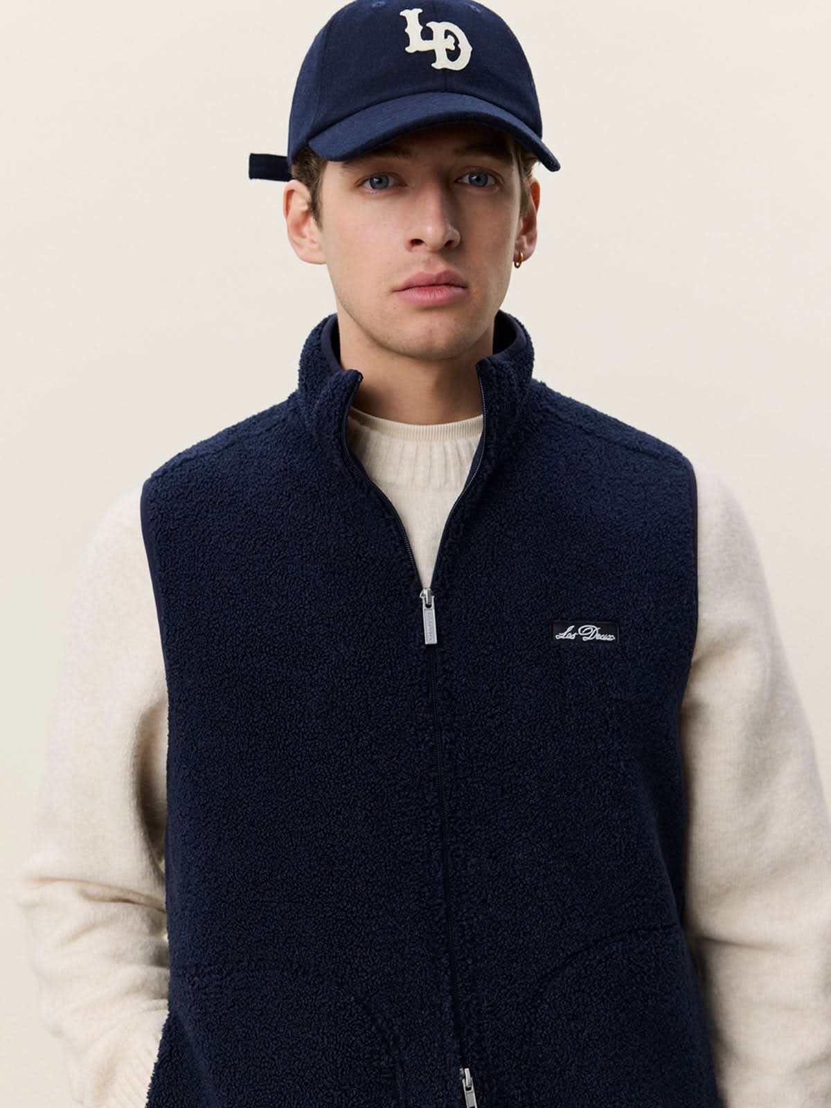 Les Deux Patch Teddy Vest Dark Navy
