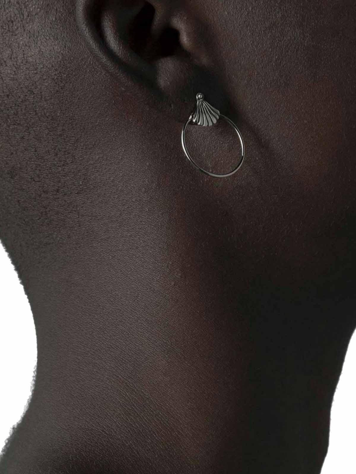 Les Solides Shell Small Silver