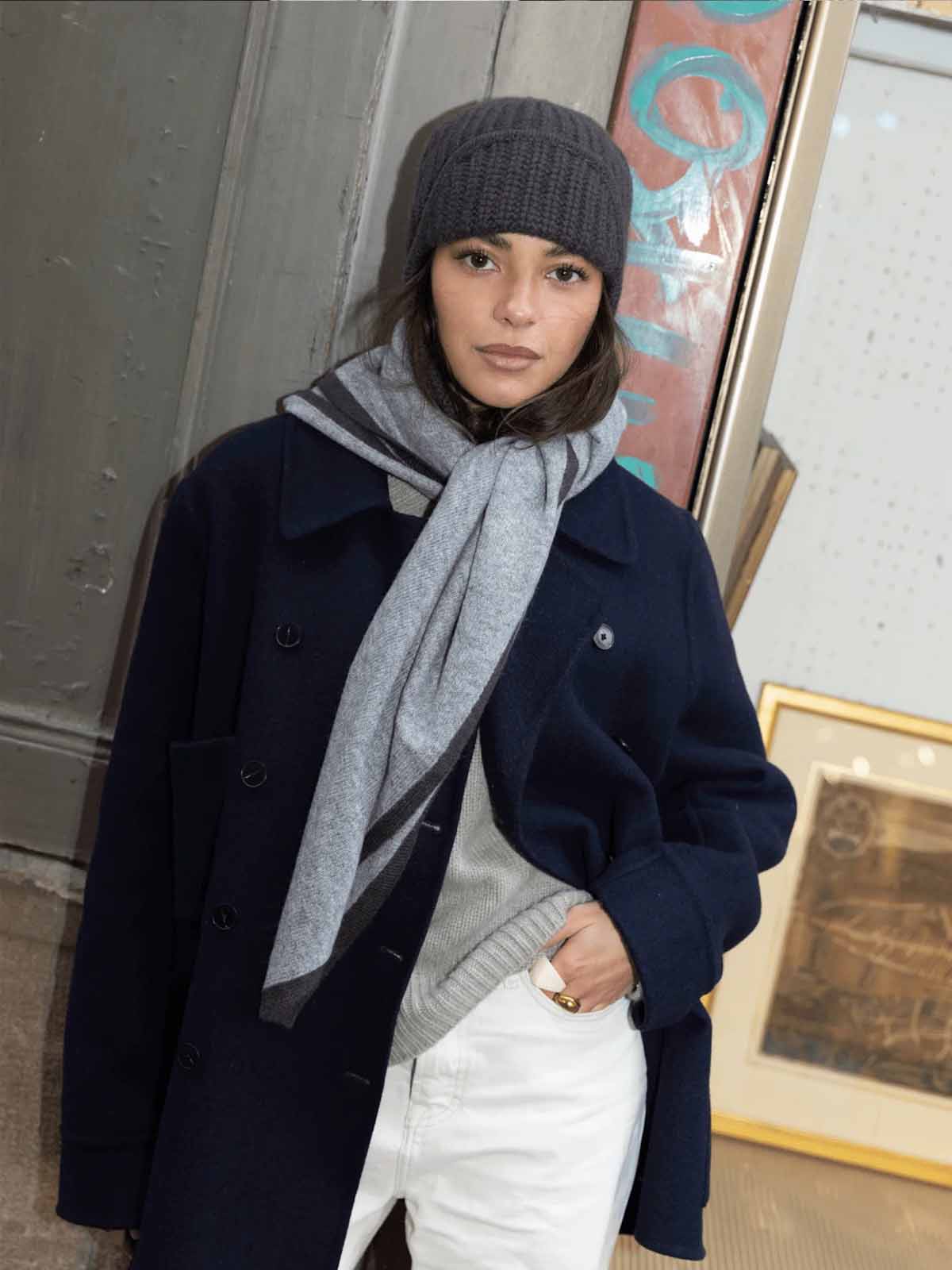 Lovem Lola Cashmere Stole Grey / Taupe