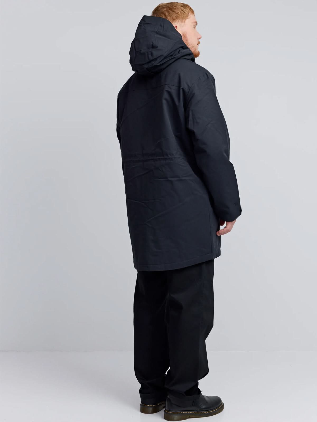 Makia Glacier Parka Black