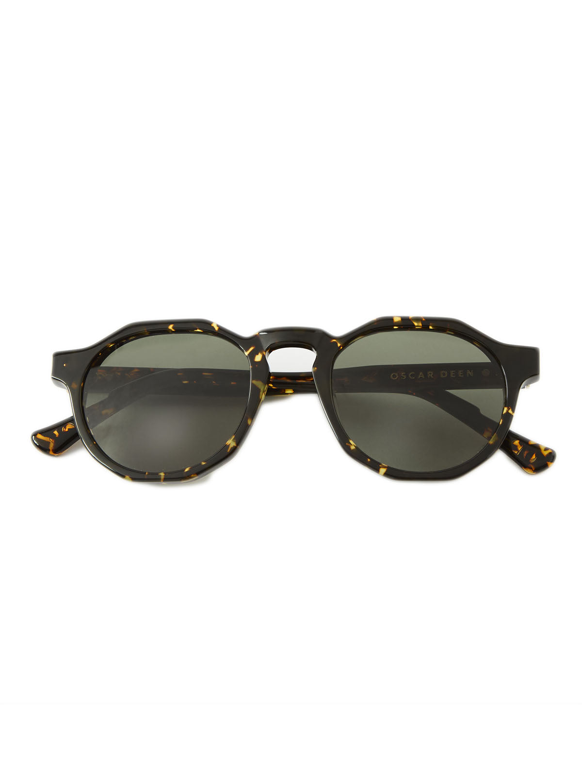 Oscar Deen Pinto Ember