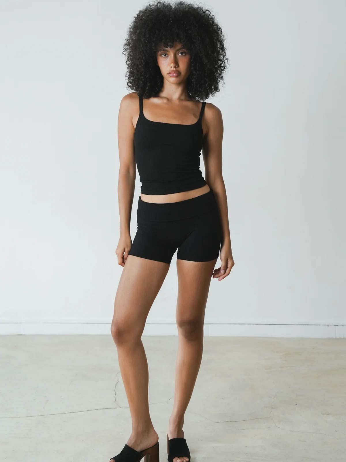 Studio K Rib Singlet Black
