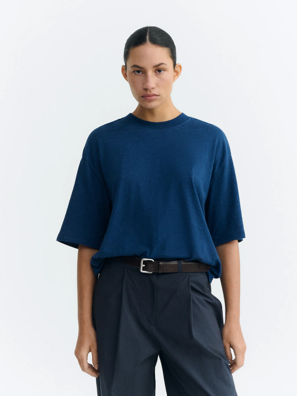 Thinking Mu Blue Night Hemp Lena Tee