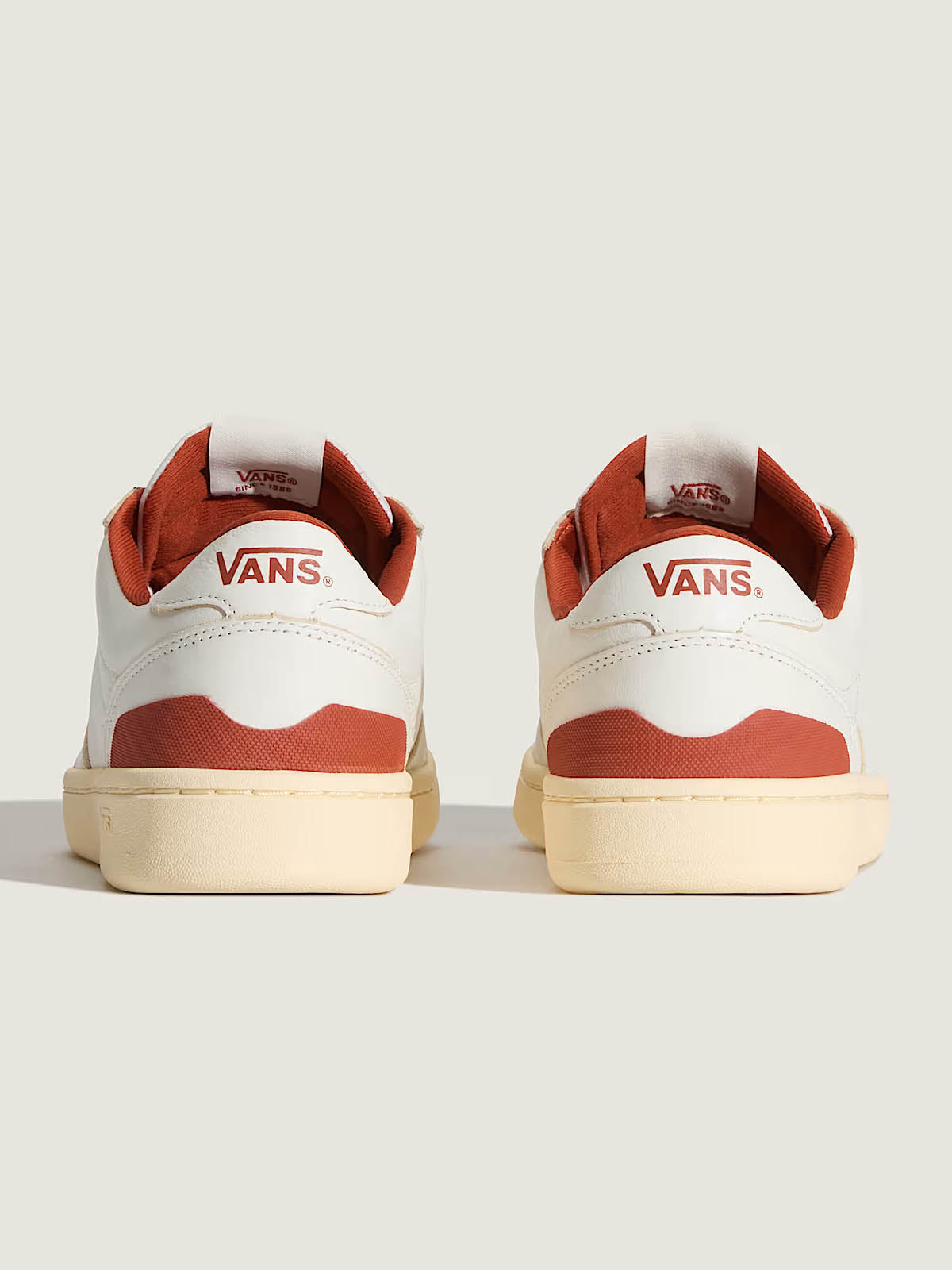 Vans Court Low Marshmallow Burgundy