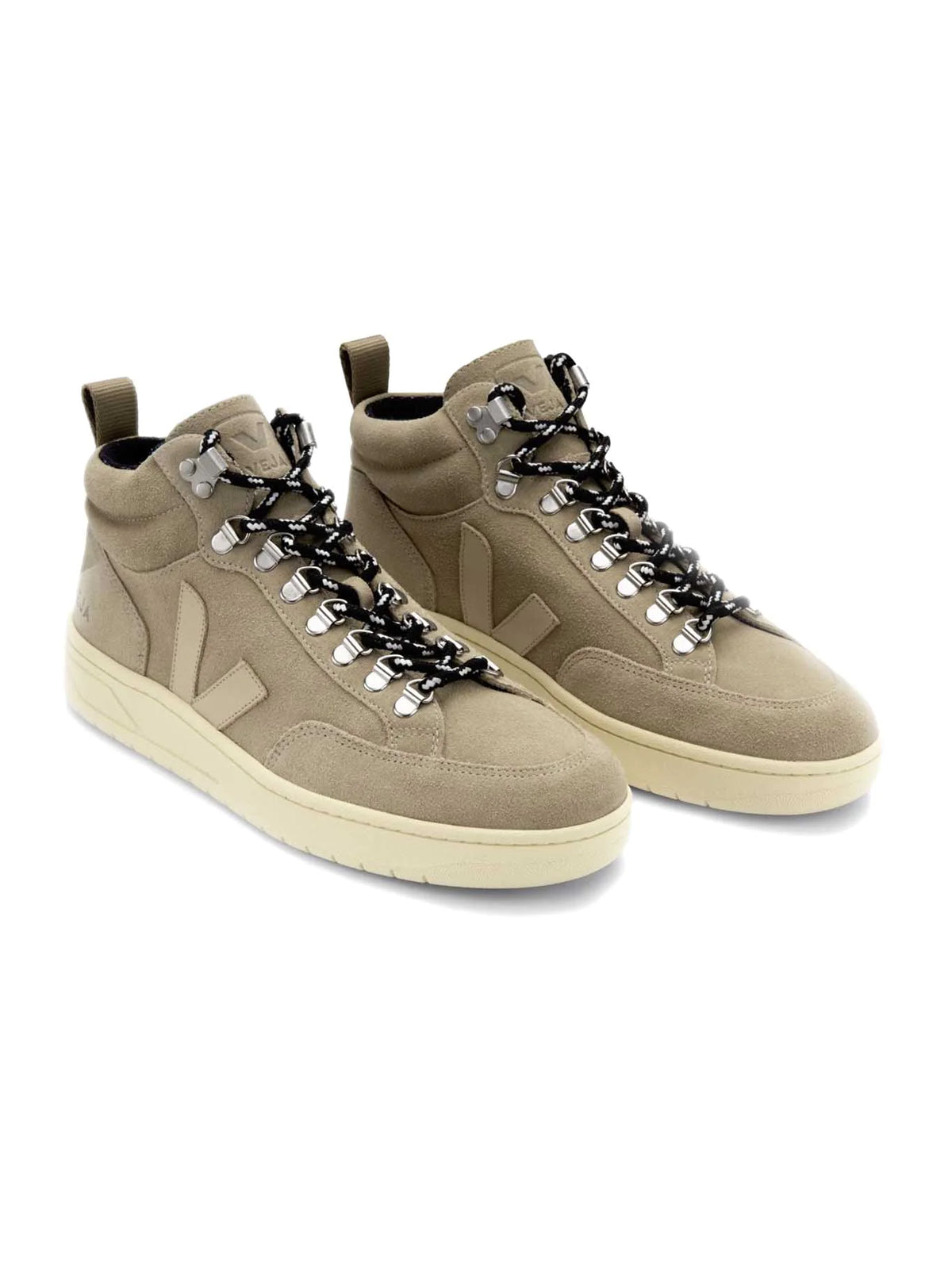 Veja Roraima Suede Dune Almond