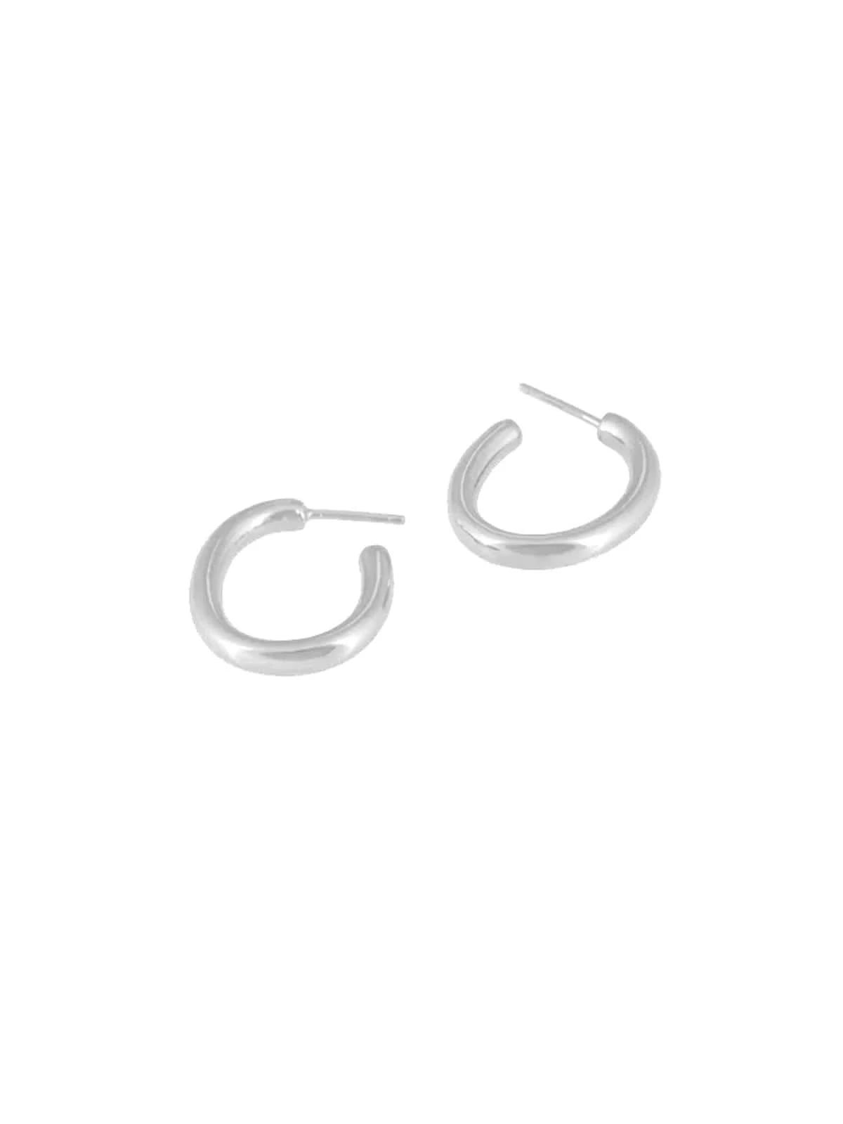 Les Solides Vintage Hoops Oval Silver