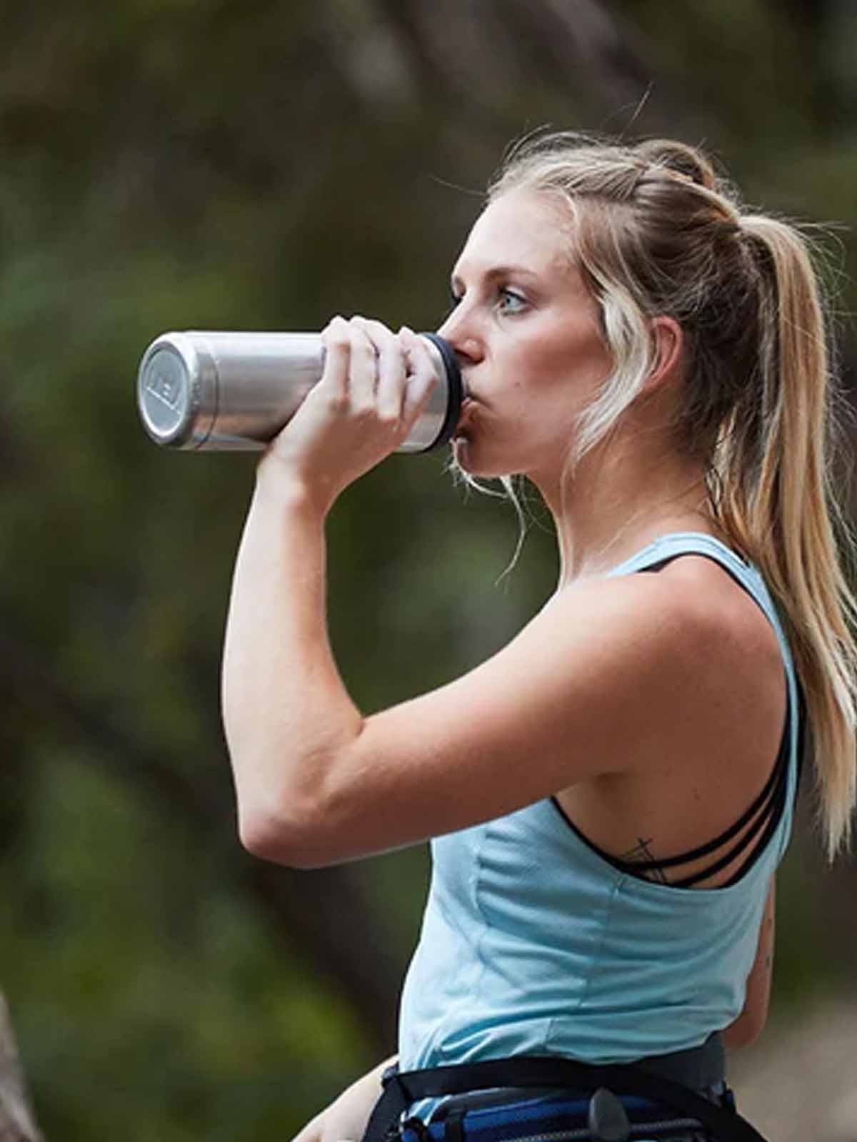 YETI Rambler 18 Oz (532 ml) Bottle With Chug Cap Black