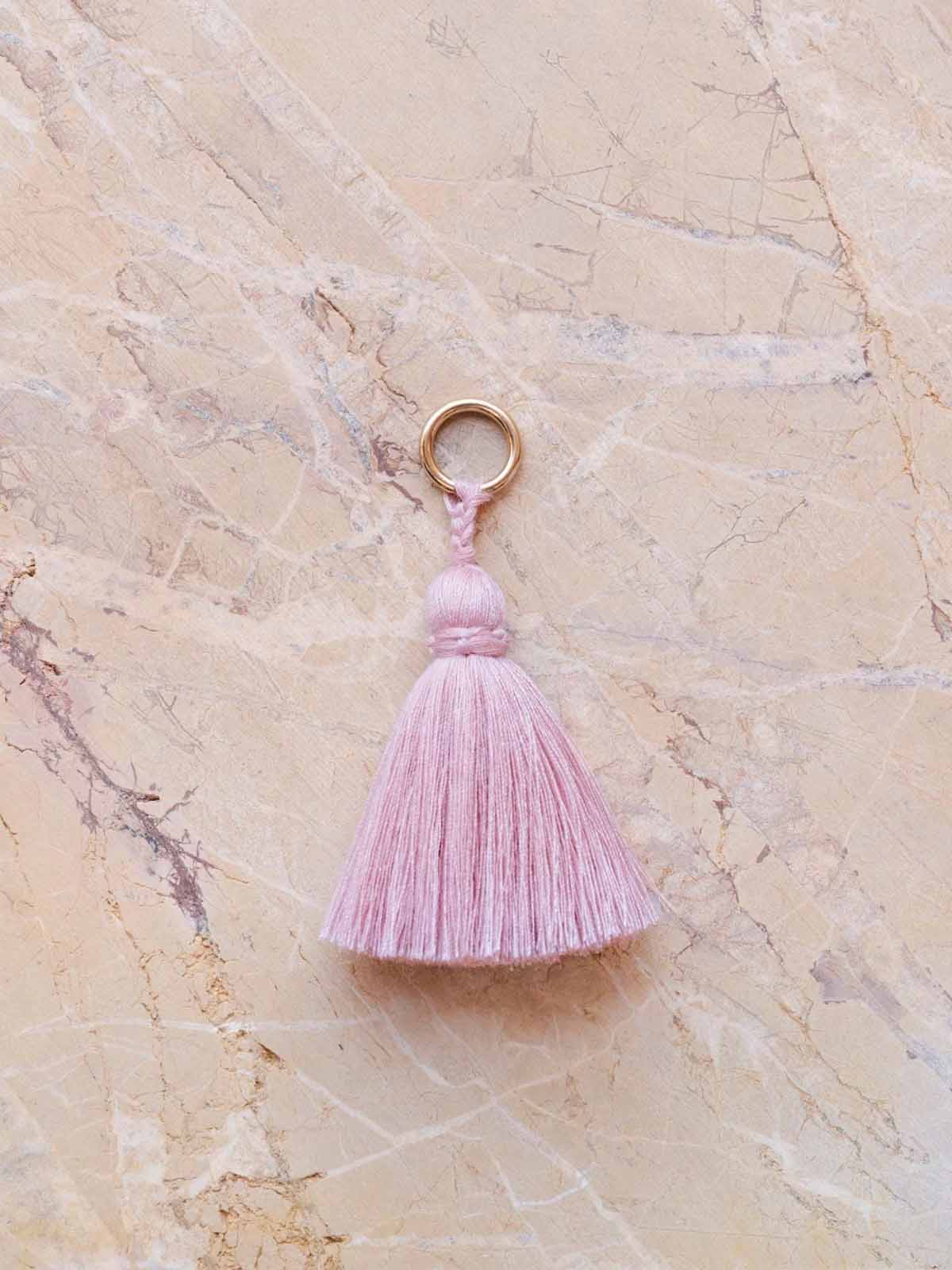 Yoomee Tassel Shousha Rose