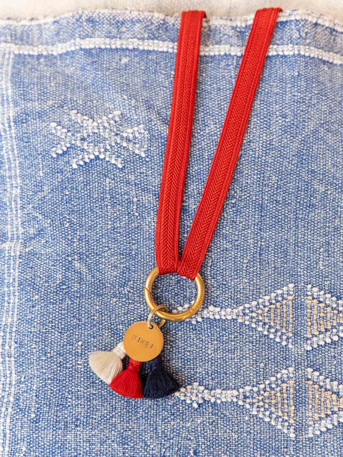 Yoomee Keychain Zahra Scarlet Red Gold Thick