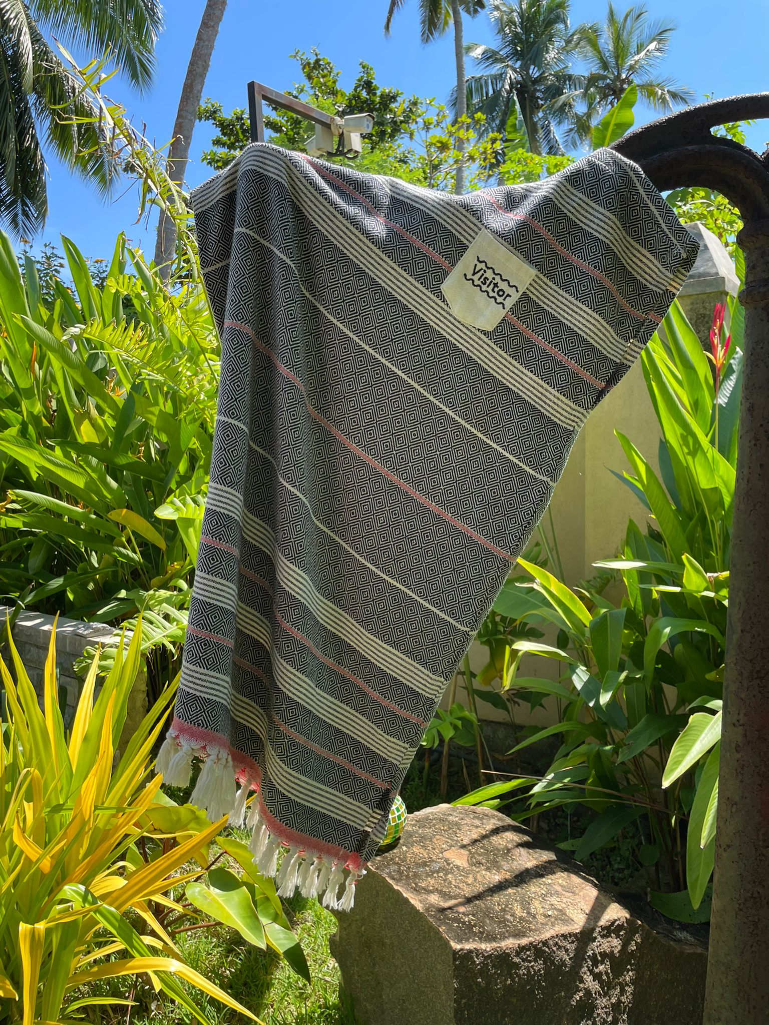 Visitor Poncho Pestemal Mosaic