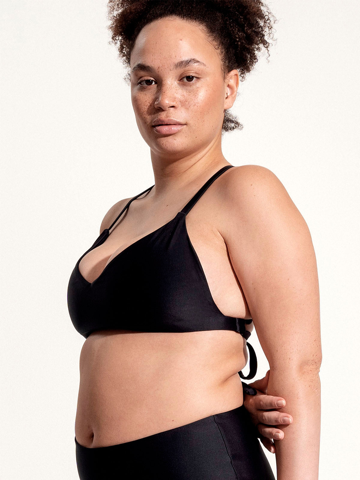 OY Surf Surf Bikini Top Dace Schwarz Recycled Nylon