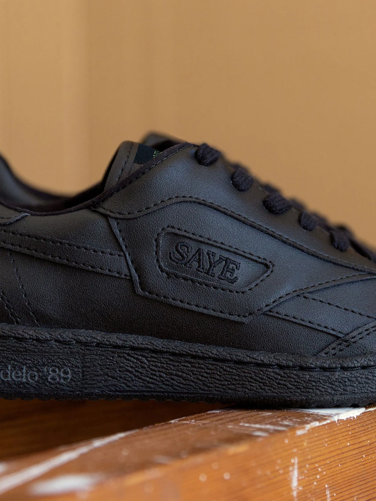 Saye Modelo '89 Vegan Dark