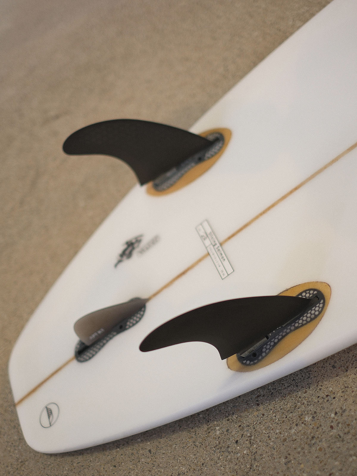 Visitor FCS II Honeycomb River/ Pool Twin + 1 Set ( M5 + K1 ) Black Smoke Medium