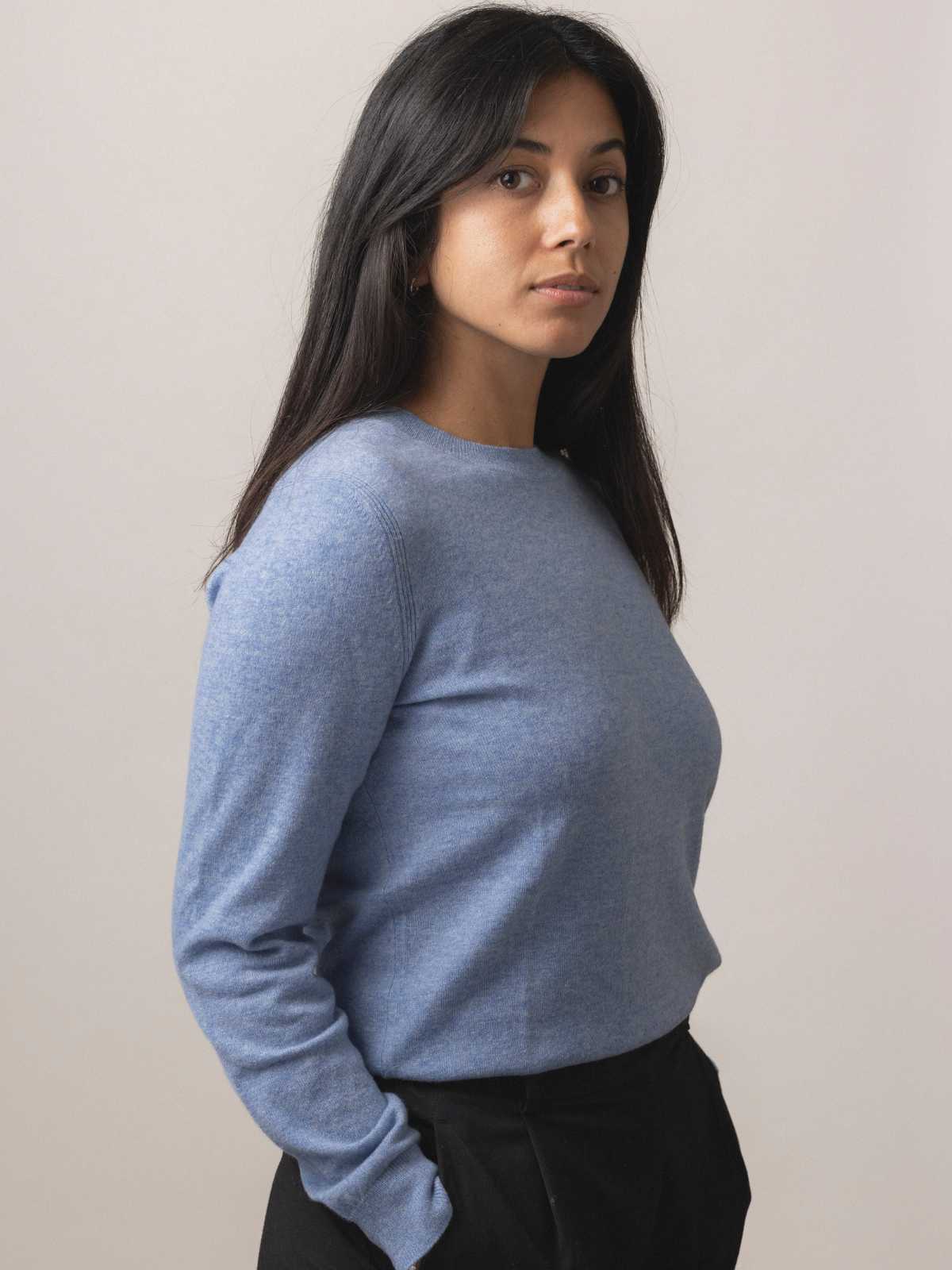 Visitor Clothing Women's Cashmere Airspun Sweater Mirage Blue