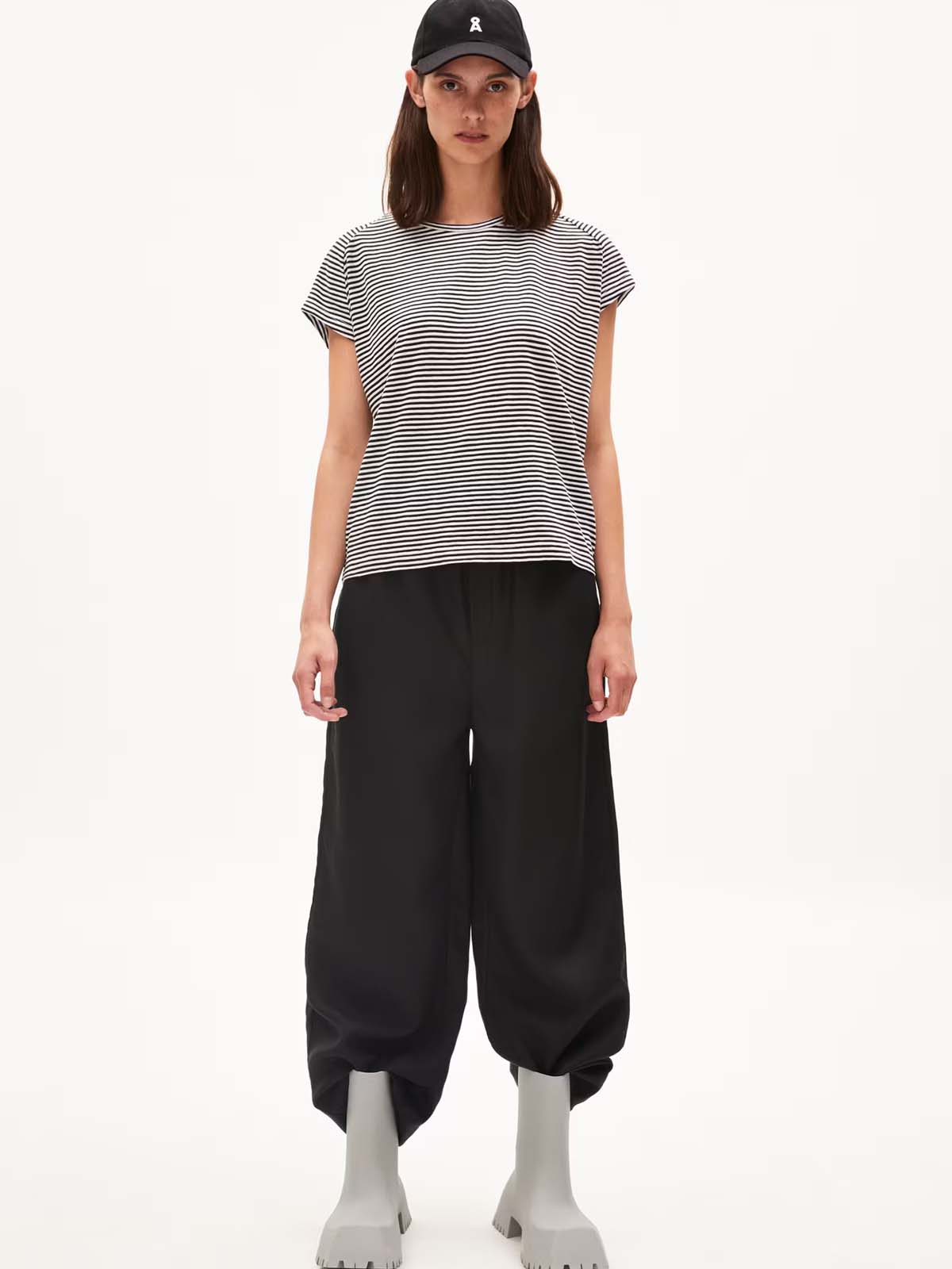 Armedangels T-Shirt Oneliaa Lovely Stripes Black-Oatmilk