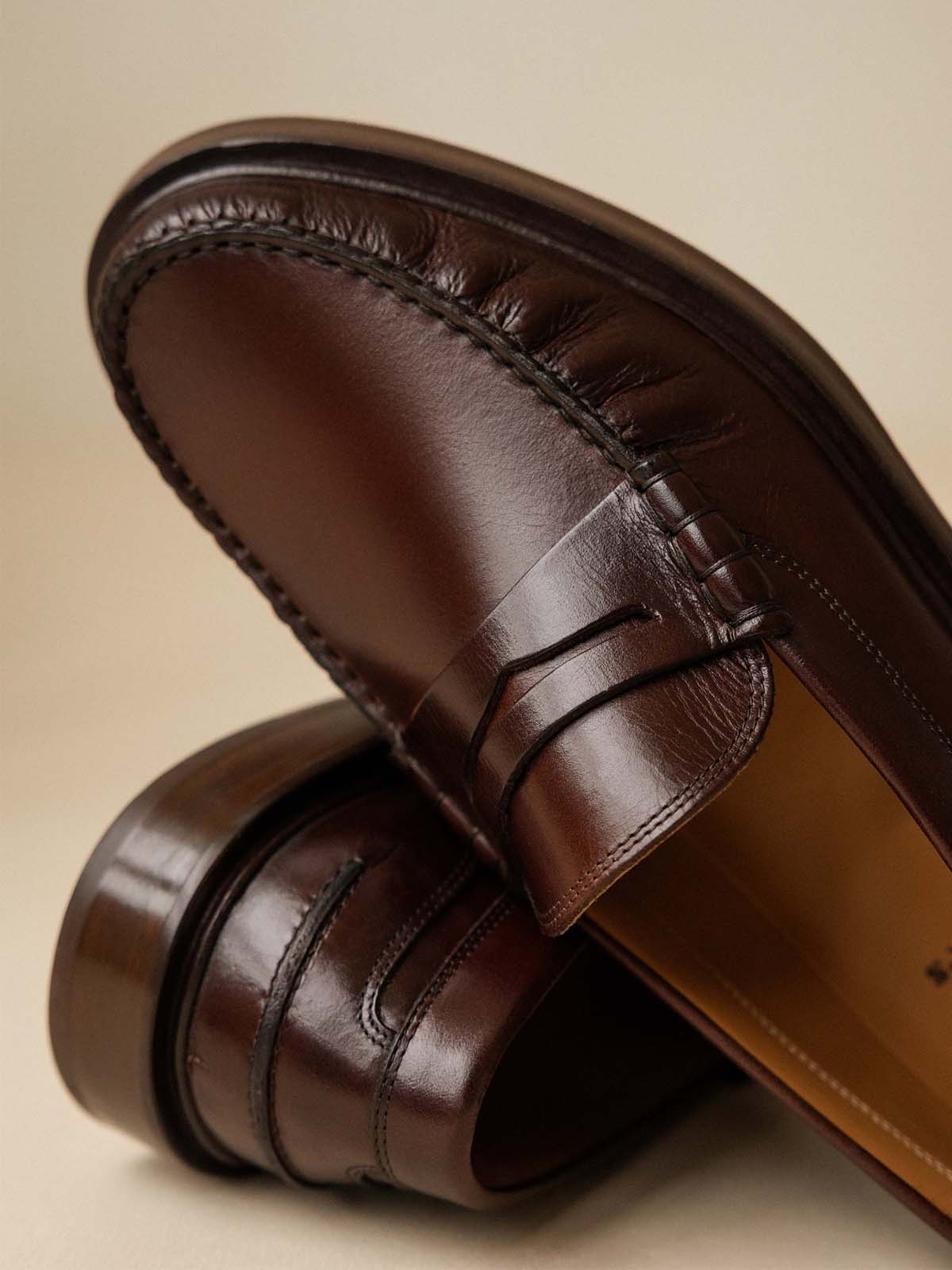Bobbies Allan Loafer Bison / Pull-Up Leather