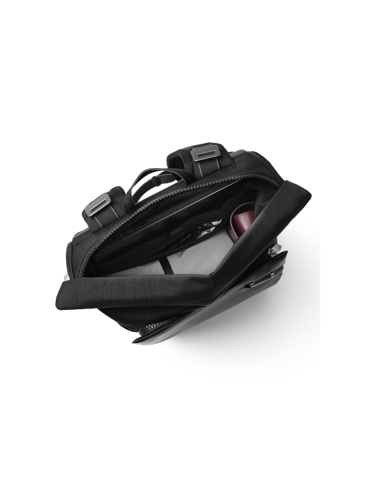 Db Entour Daypack 18L Black Out