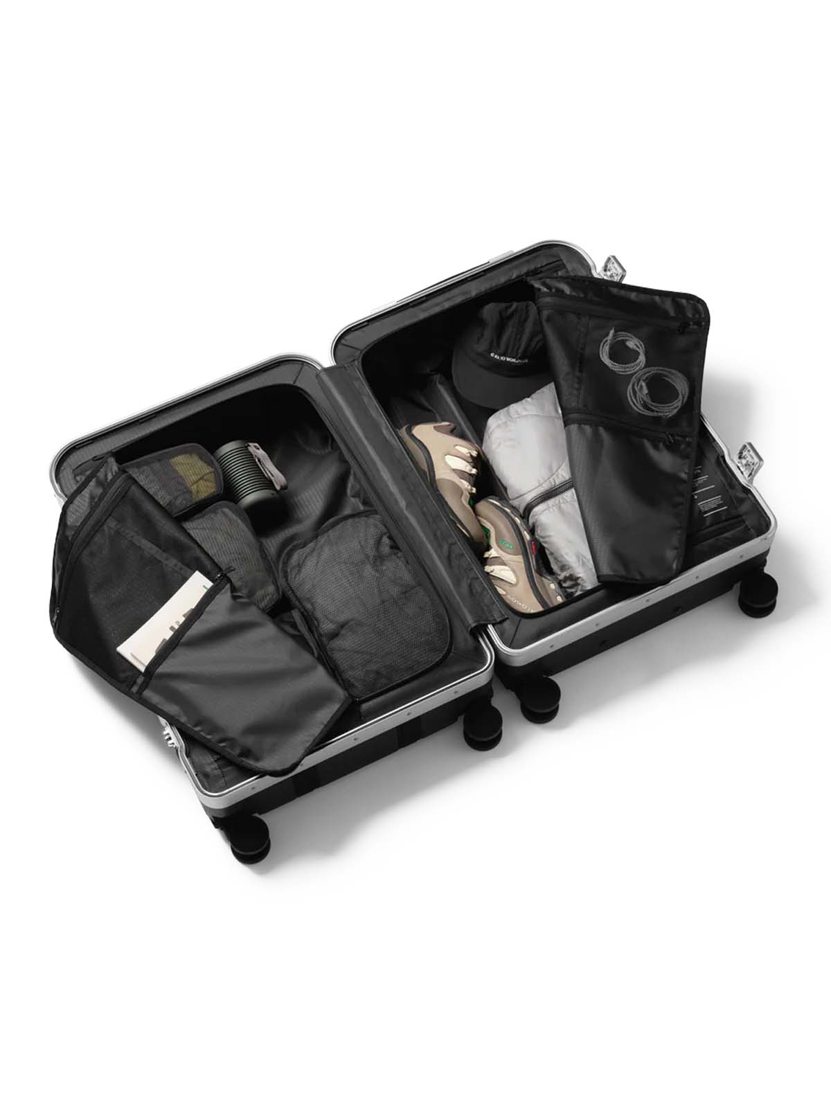 Db Ramverk Pro Check-In Large Black