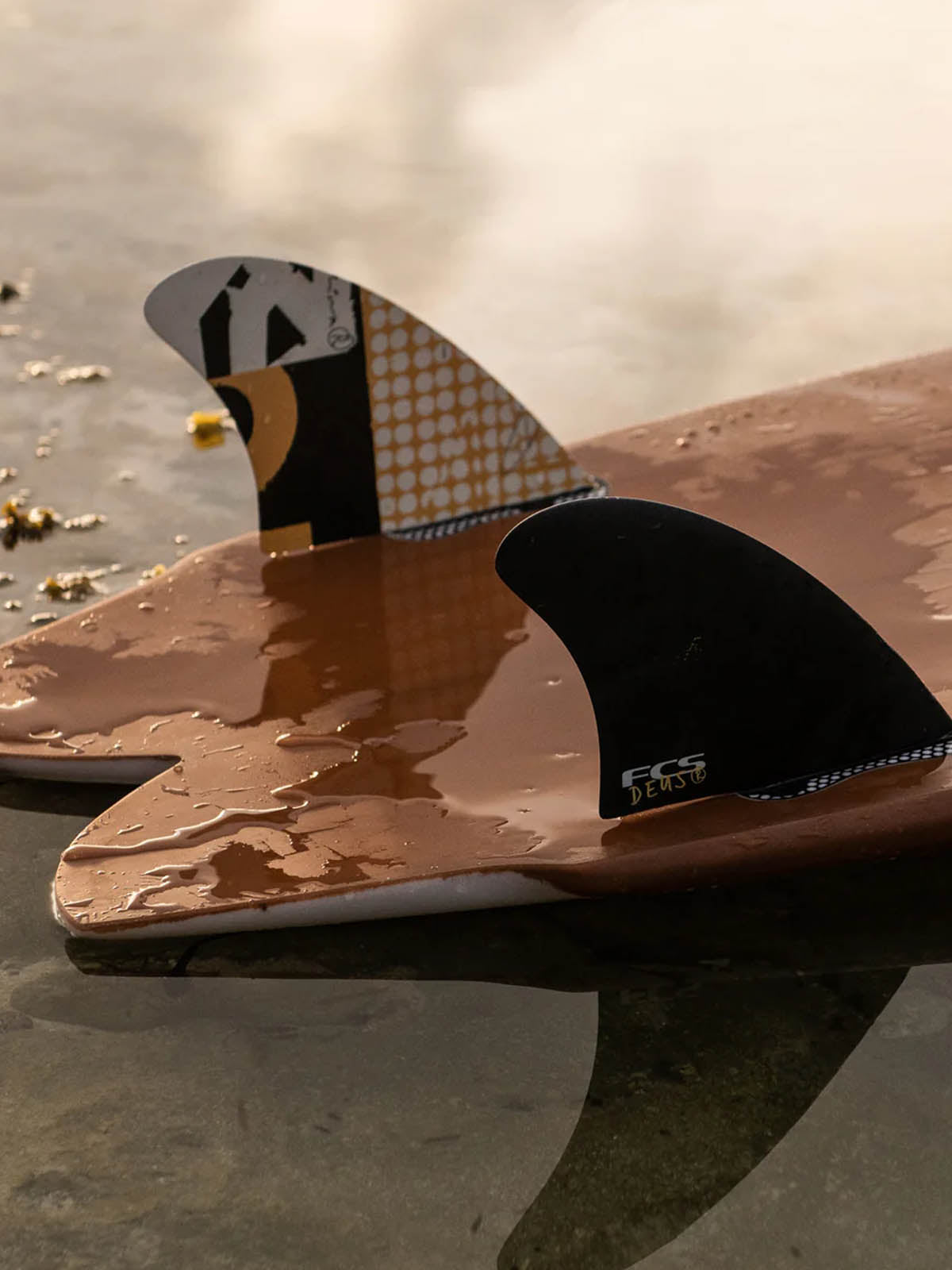 FCS II Fins Deus Modern Keel PG Black Orange White