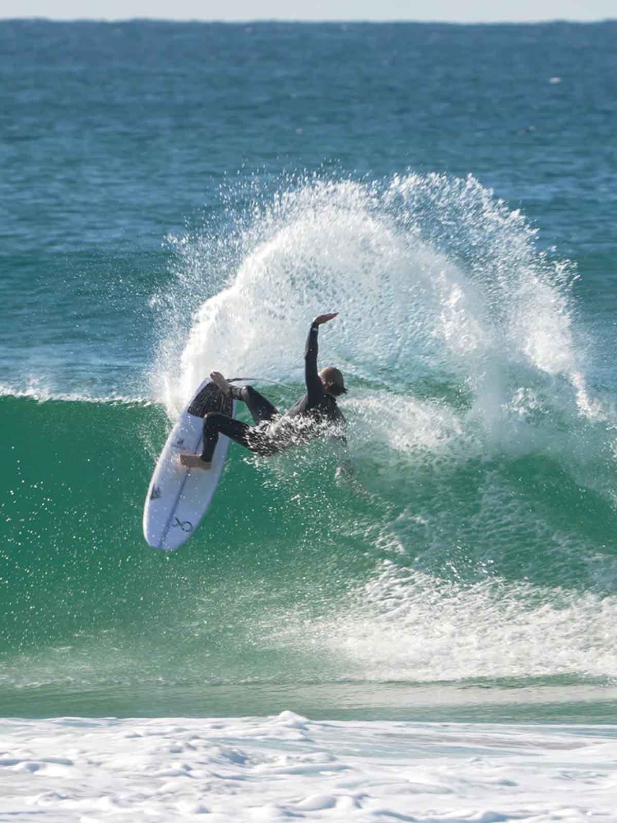 Firewire Surfboards I-Bolic Neutrino 6'0 Futures Fins