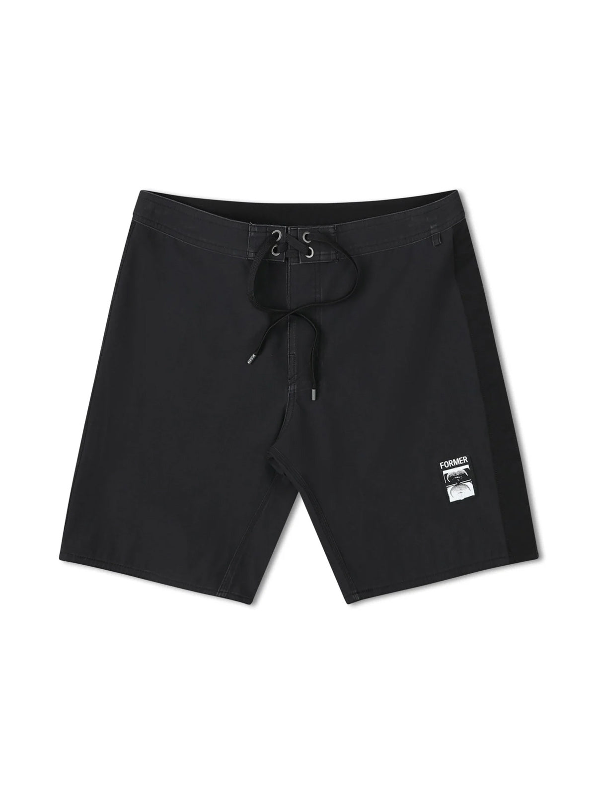 Former System 19' Trunk Black