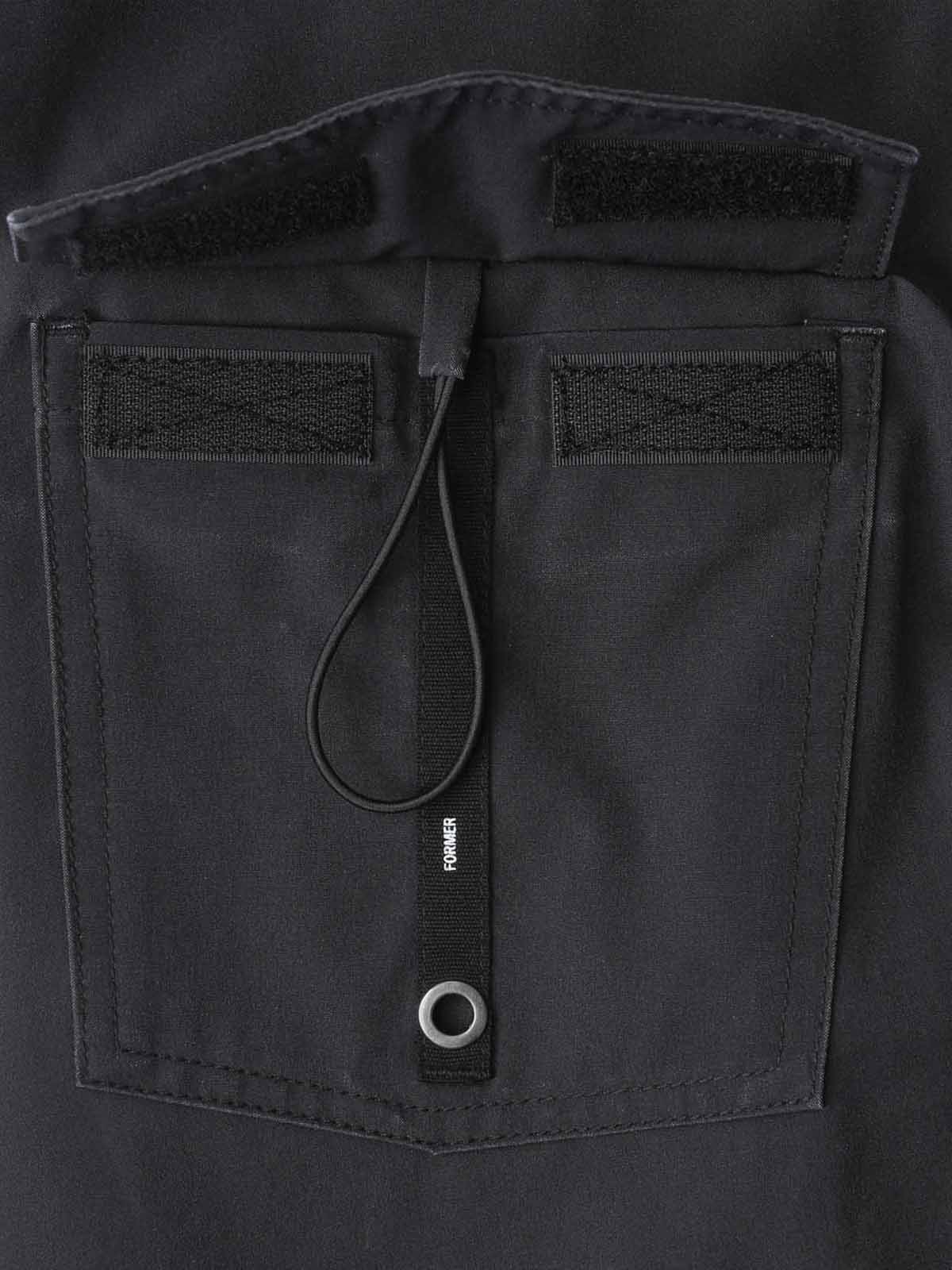 Former System 19' Trunk Black