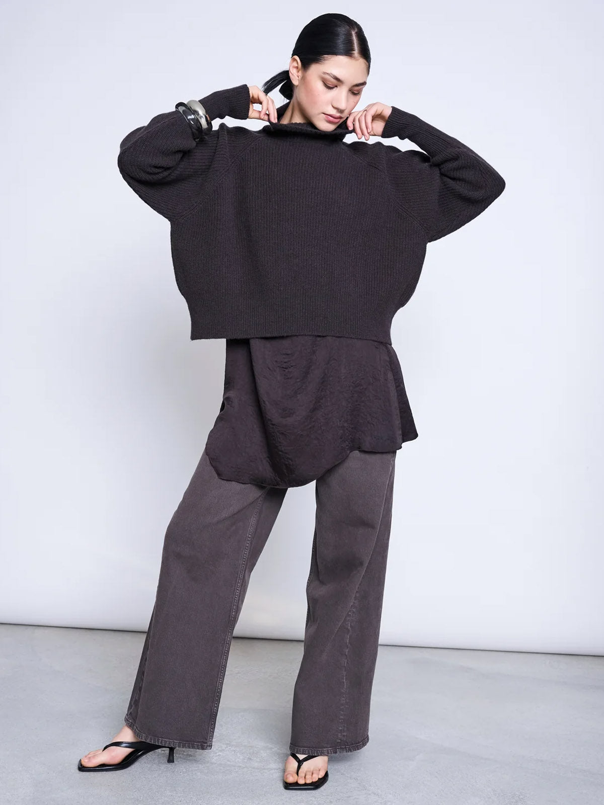 Jan 'n June High-Neck Jumper Wooly Ola Zartbitter