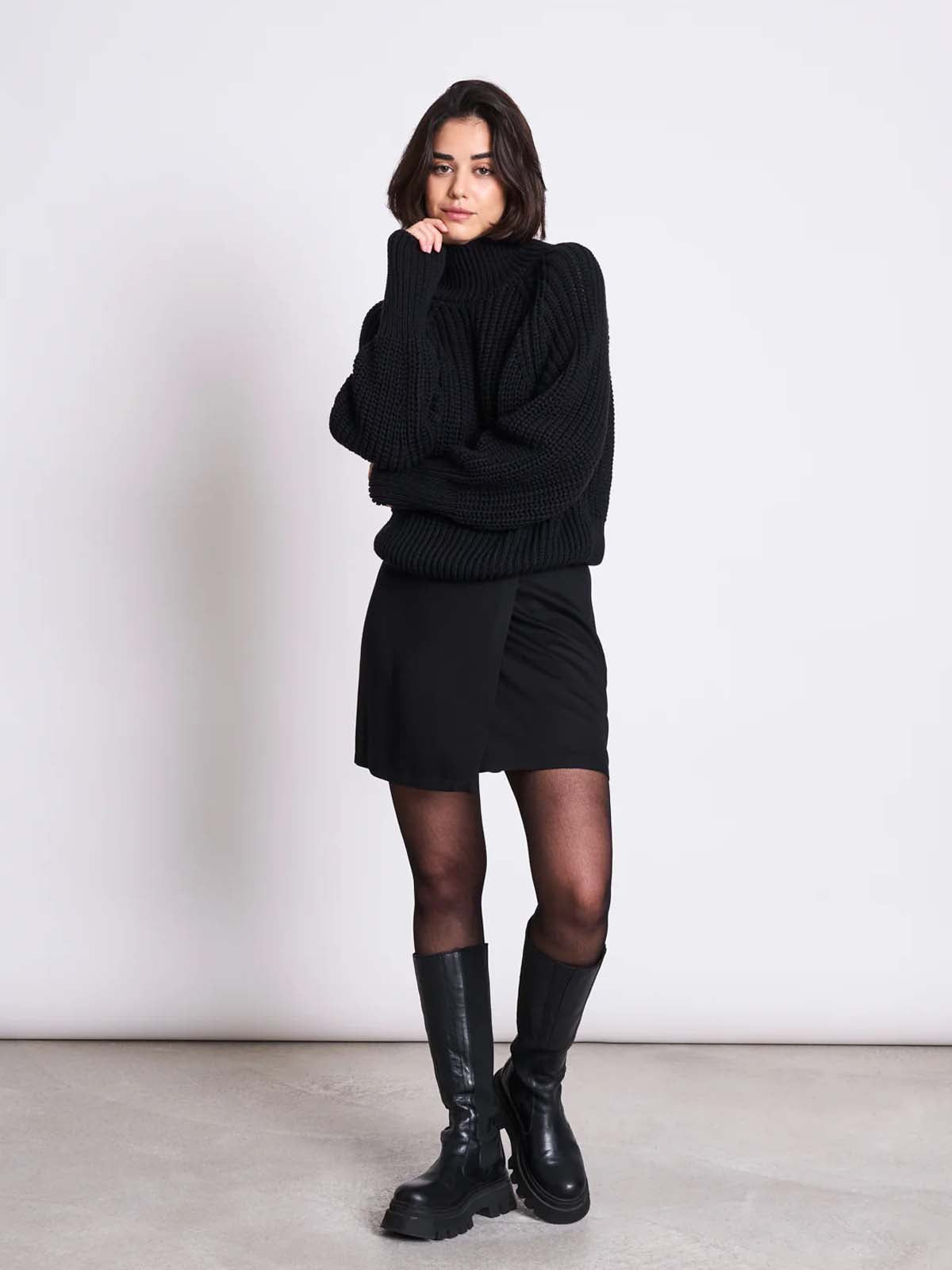 Jan 'n June Jumper Ola Black