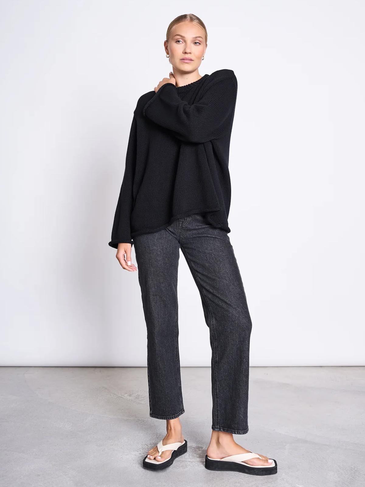 Jan 'n June Jumper Sona Black Gots