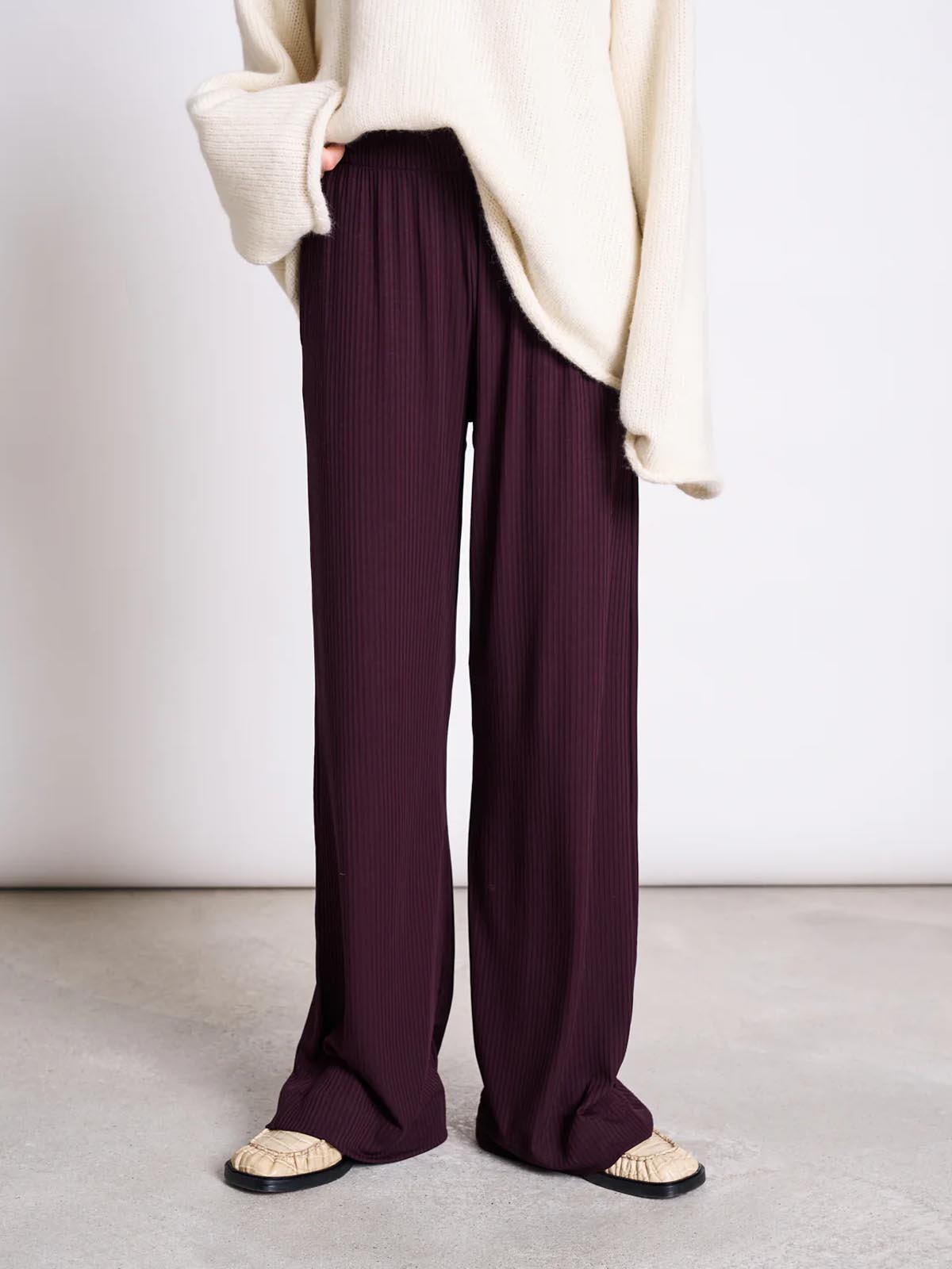 Jan 'n June Lyocell Pants Smilla Cherry Lacquer