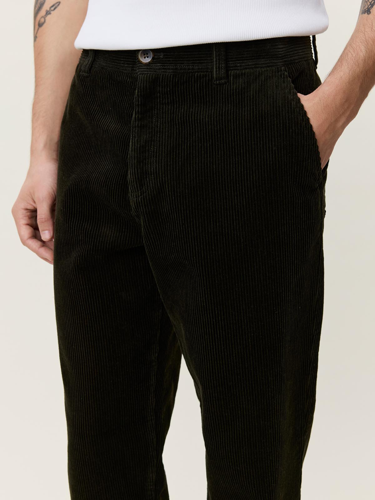 Les Deux Corduroy Tapered Pants Rosin Green L32