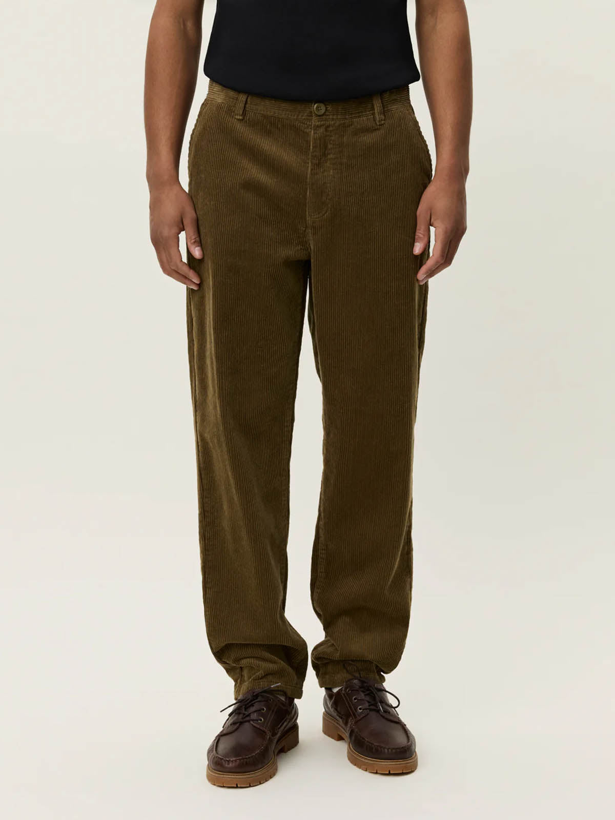 Les Deux Kody Corduroy Pant Military Olive L32