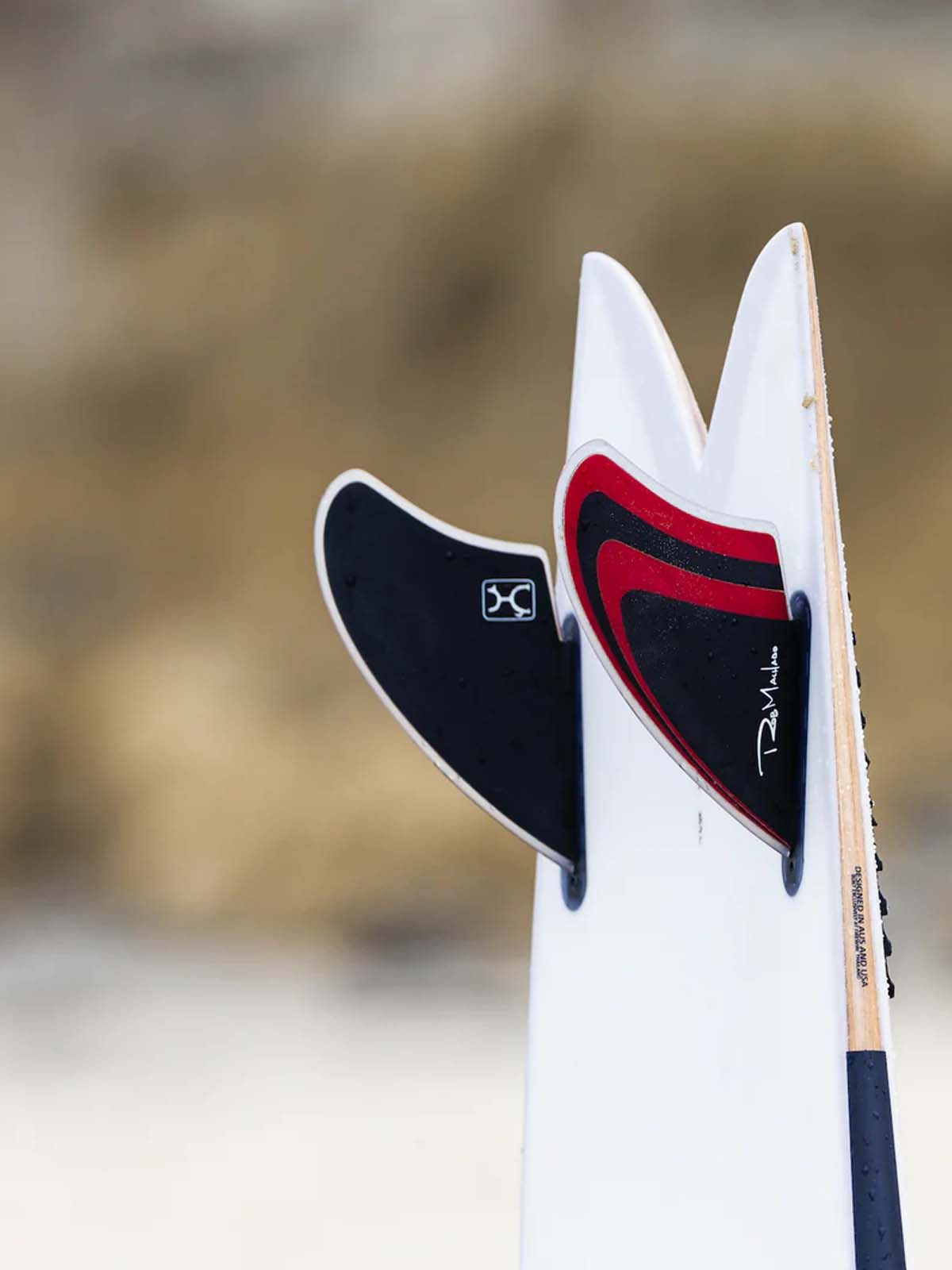 Machado Fcs II Fins Twin Keel Fin Red Black